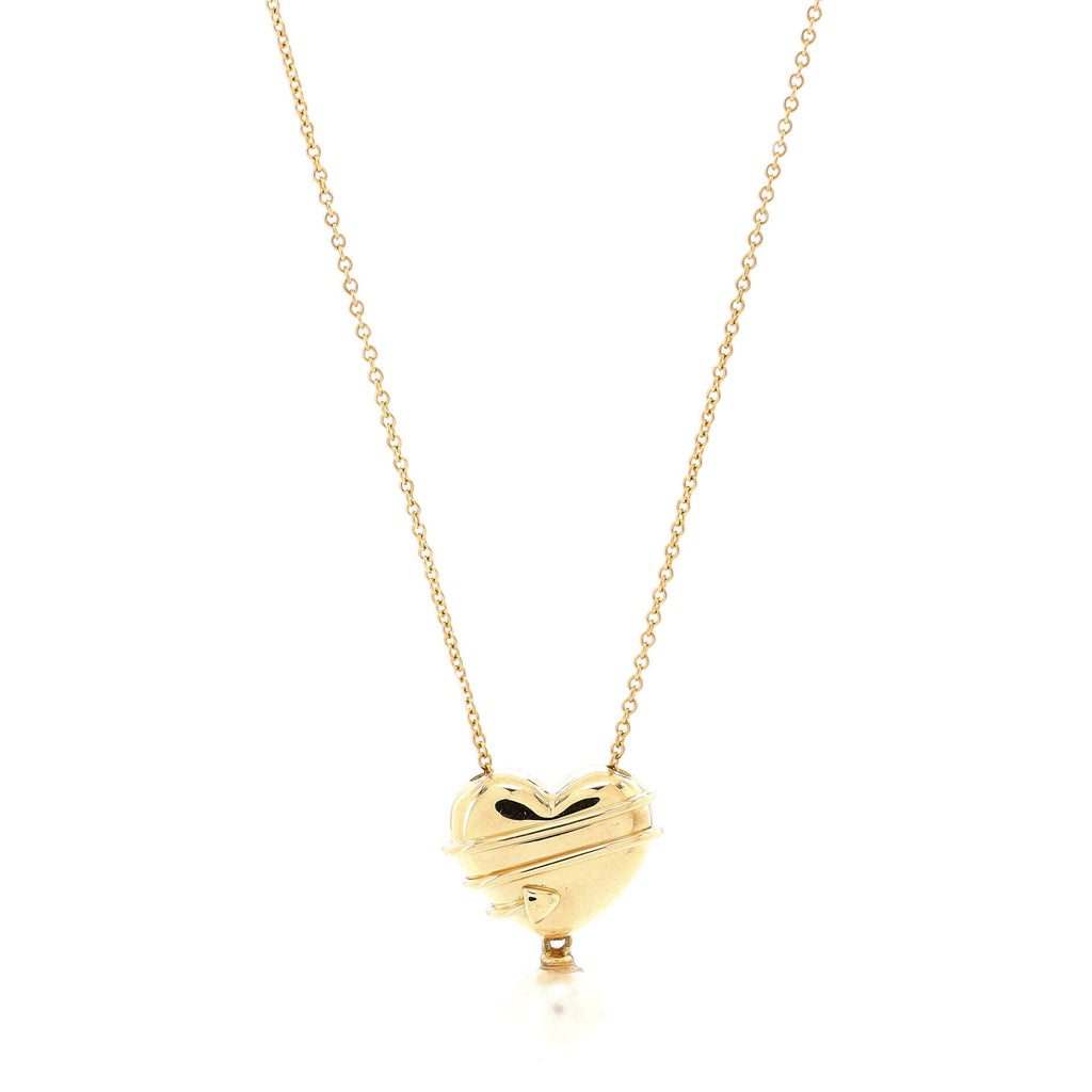 Heart & Arrow Pendant Necklace 18K Yellow Gold with Pearl