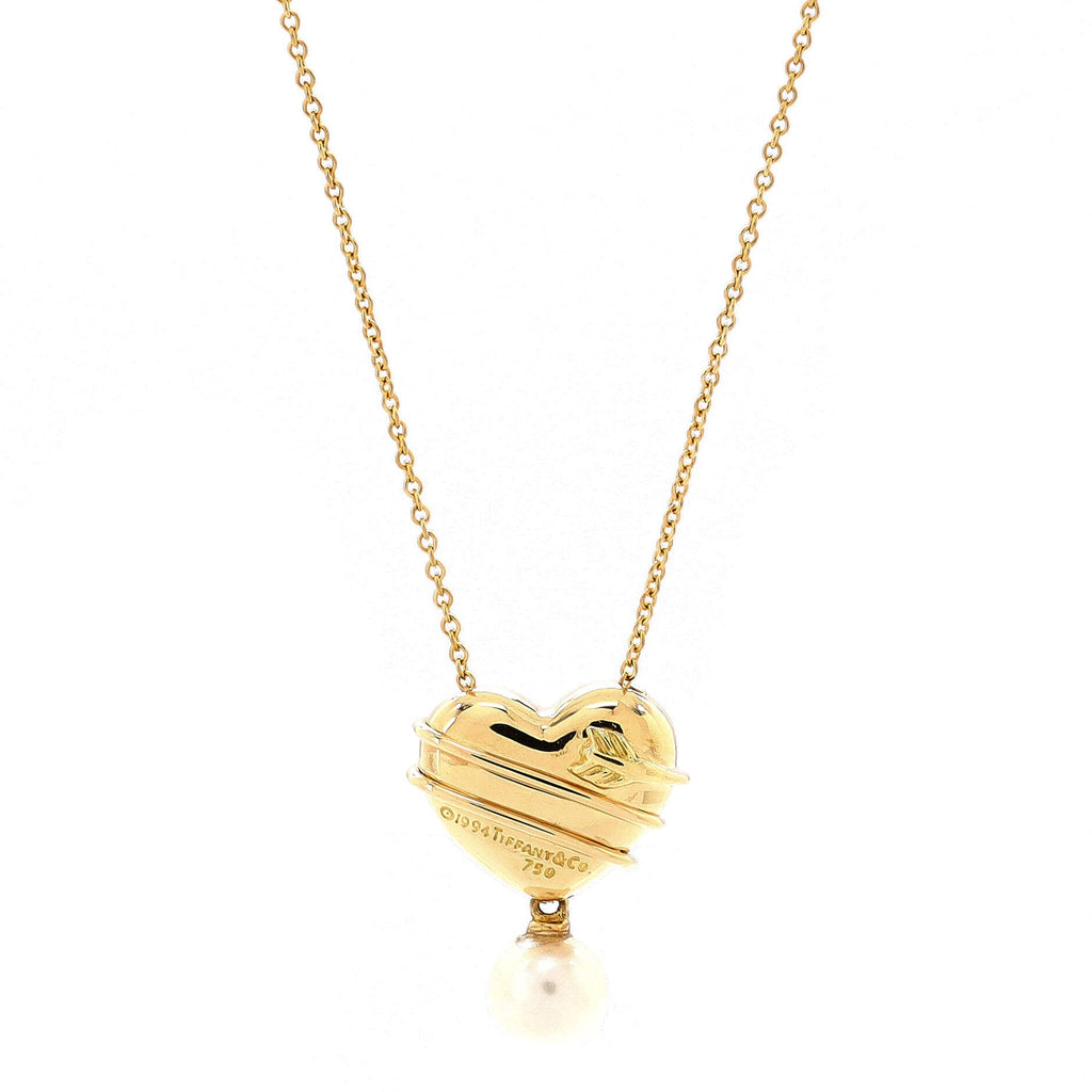 Heart & Arrow Pendant Necklace 18K Yellow Gold with Pearl