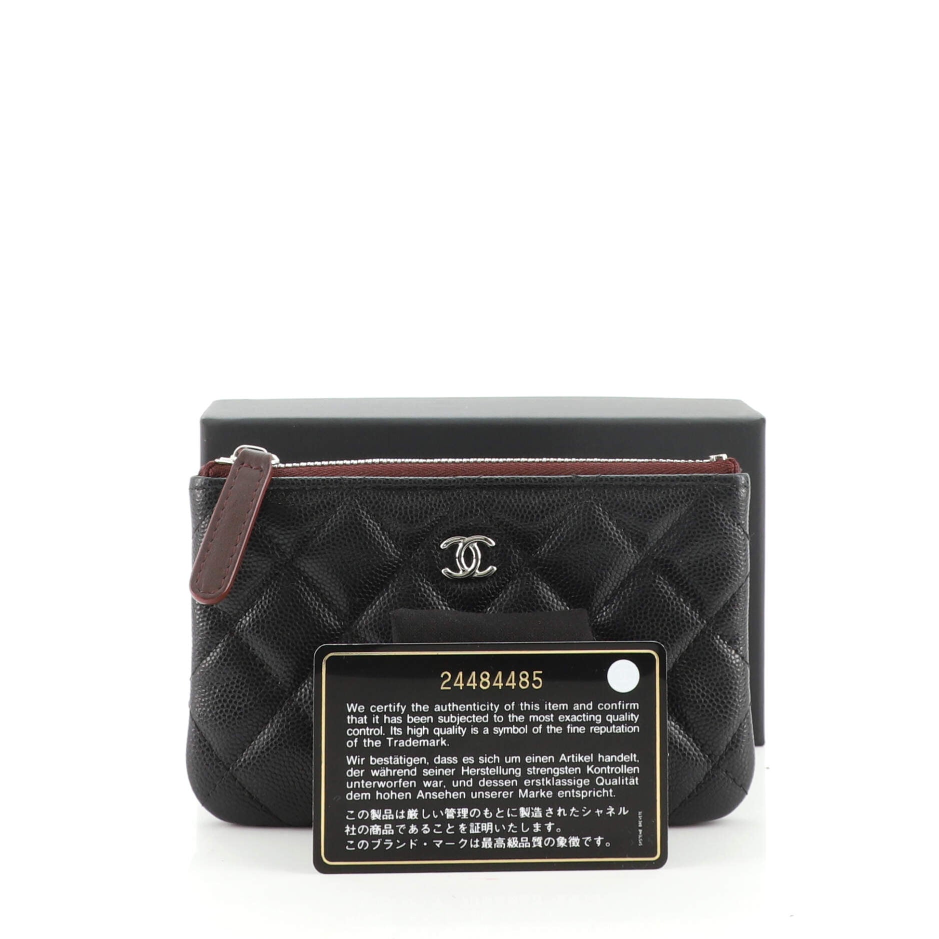 Classic O Case Pouch Quilted Caviar Mini