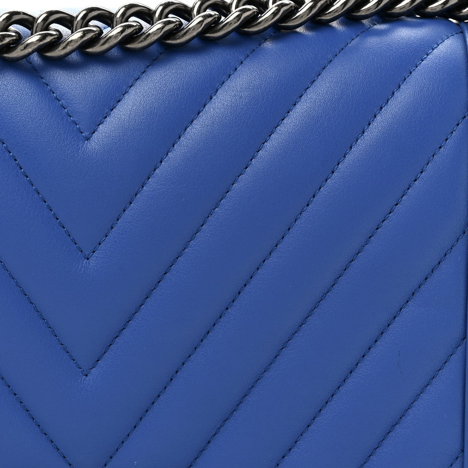 Lambskin Chevron Quilted New Medium Boy Flap Bright Blue