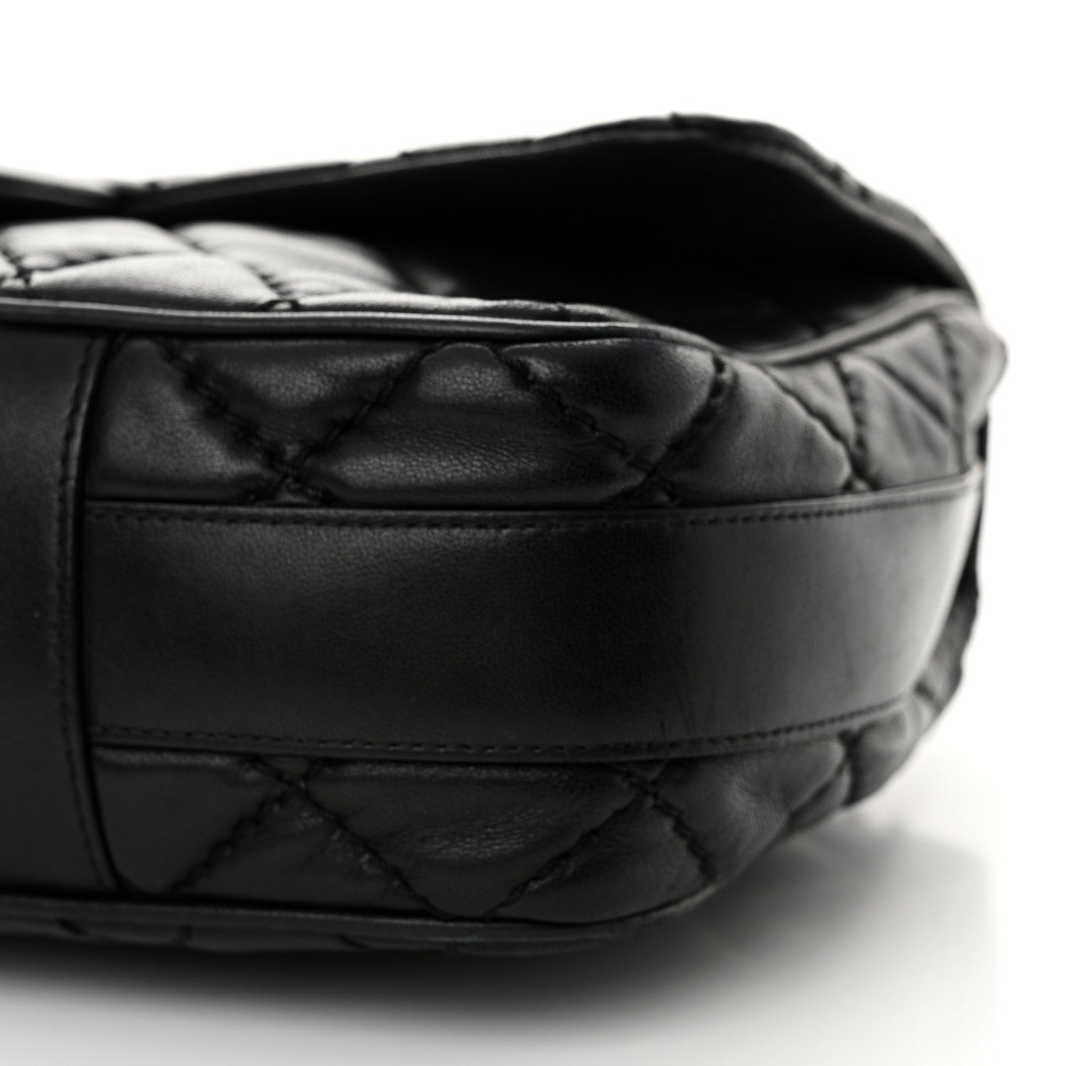 Lambskin Quilted Jumbo Easy Carry Flap Black