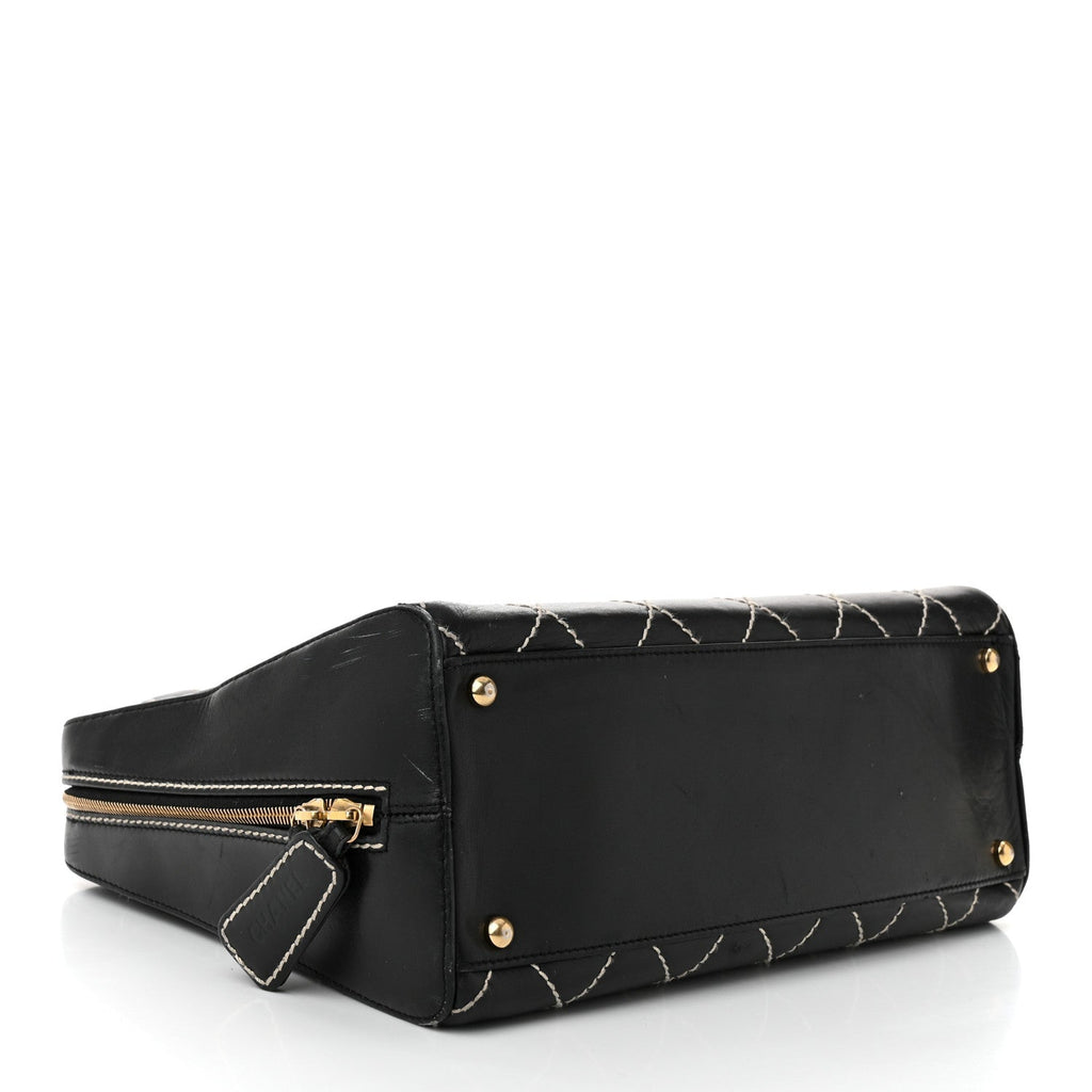 Calfskin Contrast Stitch Surpique Black