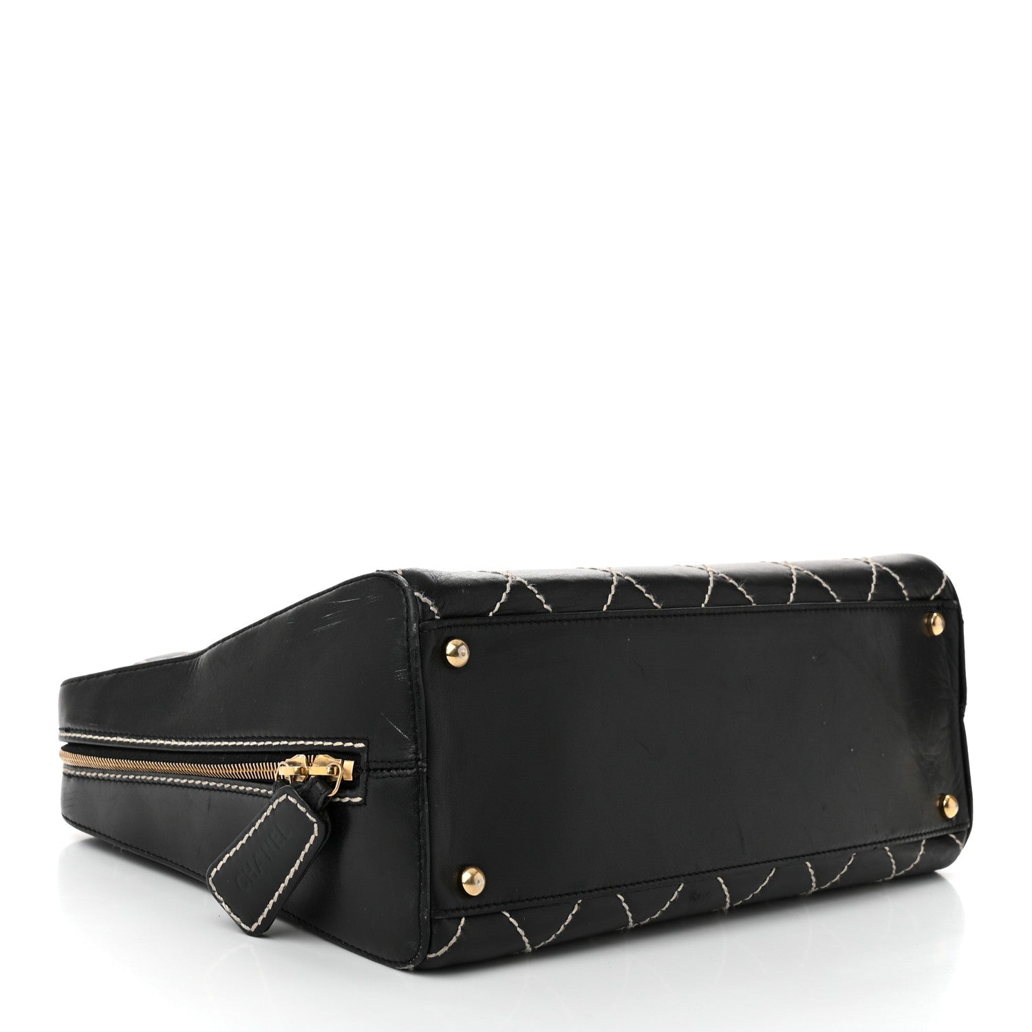 Calfskin Contrast Stitch Surpique Black
