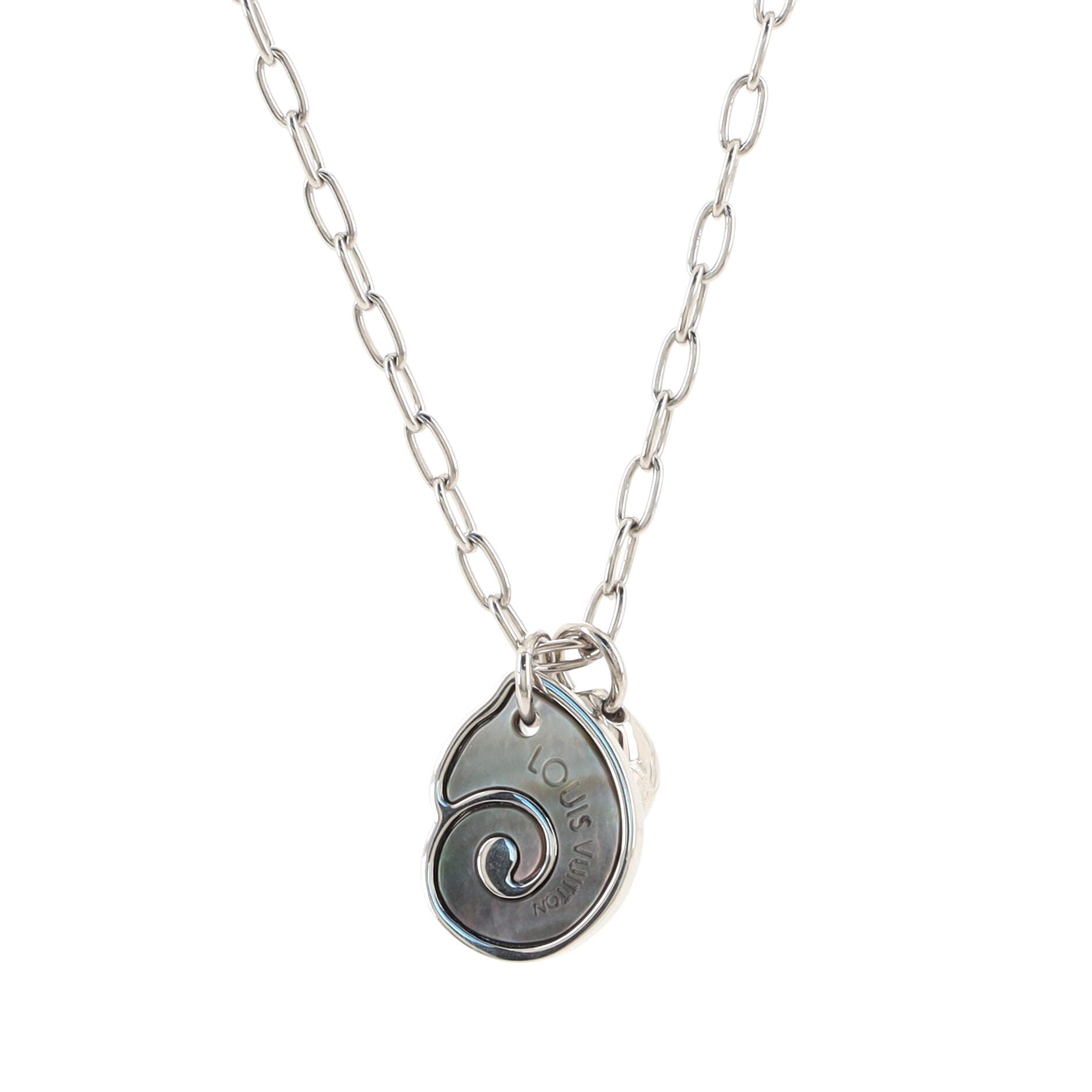 Sand Charms Pendant Necklace Shell and Metal