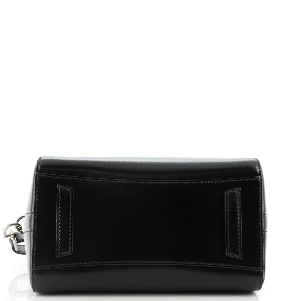 Antigona Bag Glazed Leather Mini