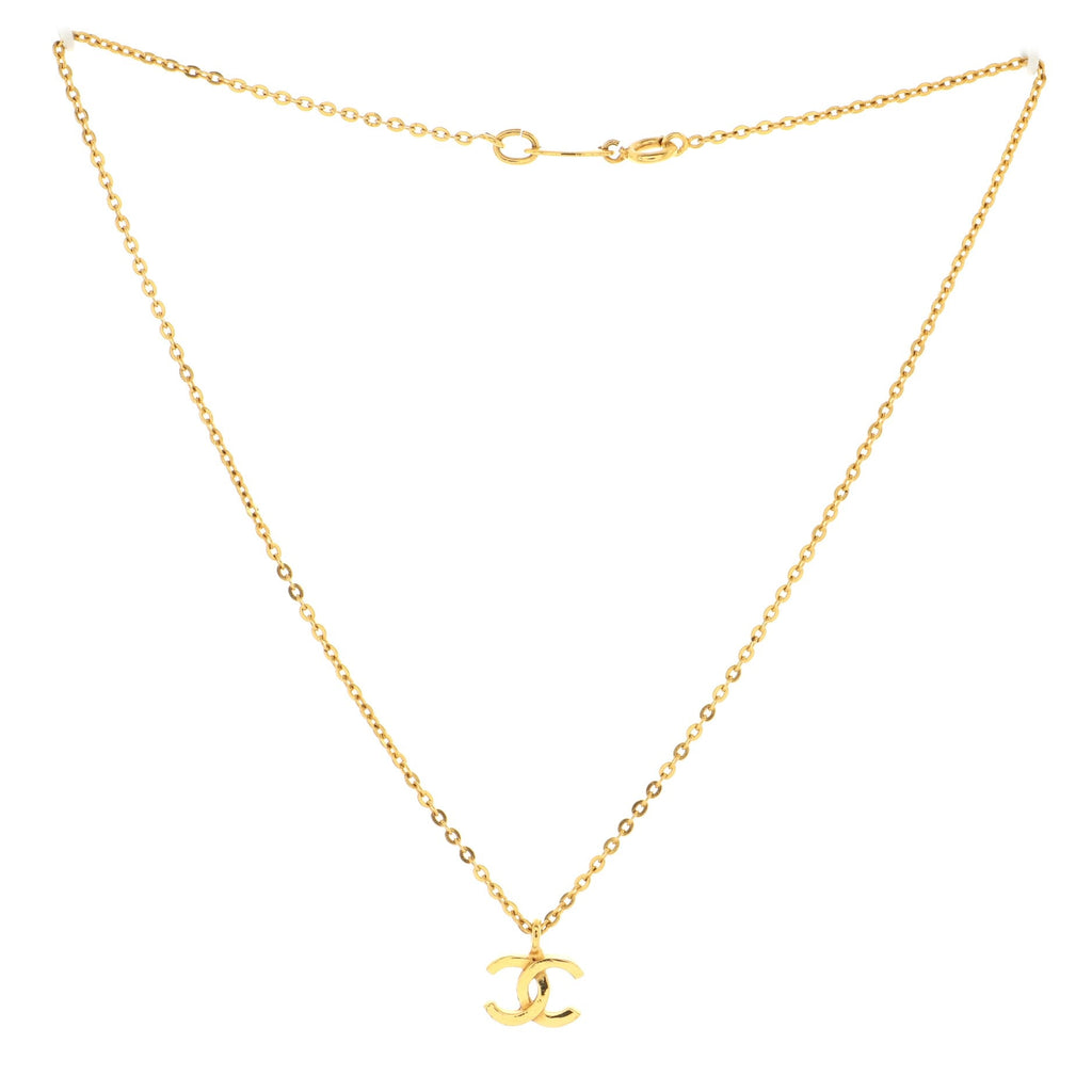 Vintage CC Pendant Necklace Metal
