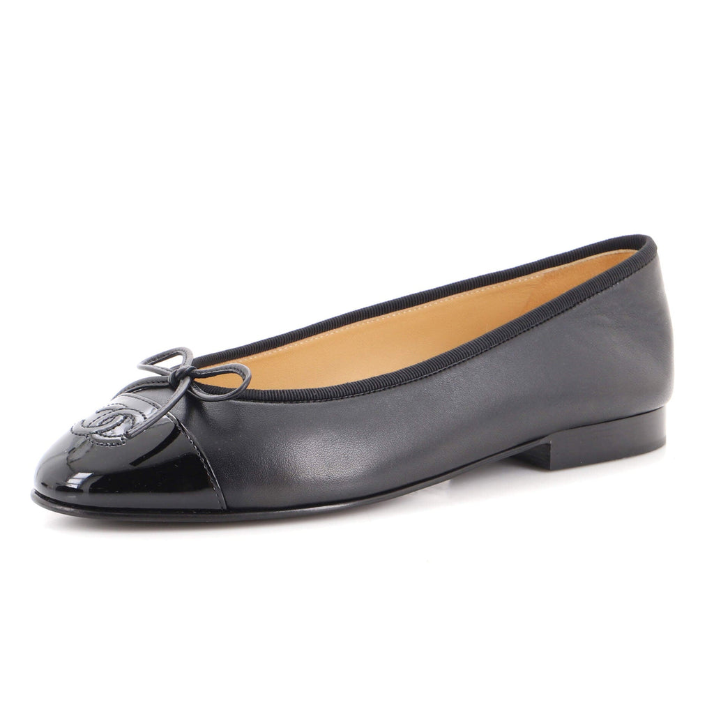 Women's CC Cap Toe Bow Ballerina Flats Leather and Patent