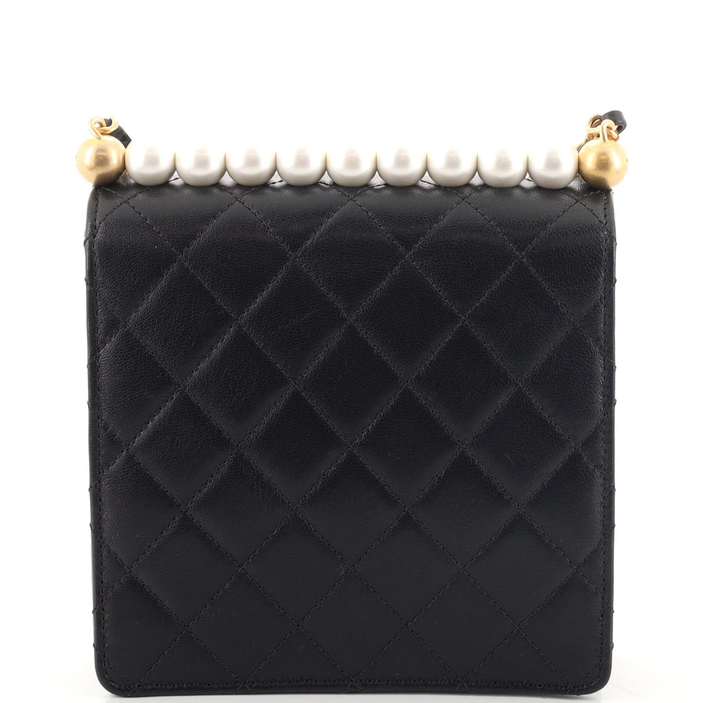 Chic Pearls Flap Bag Quilted Lambskin Mini