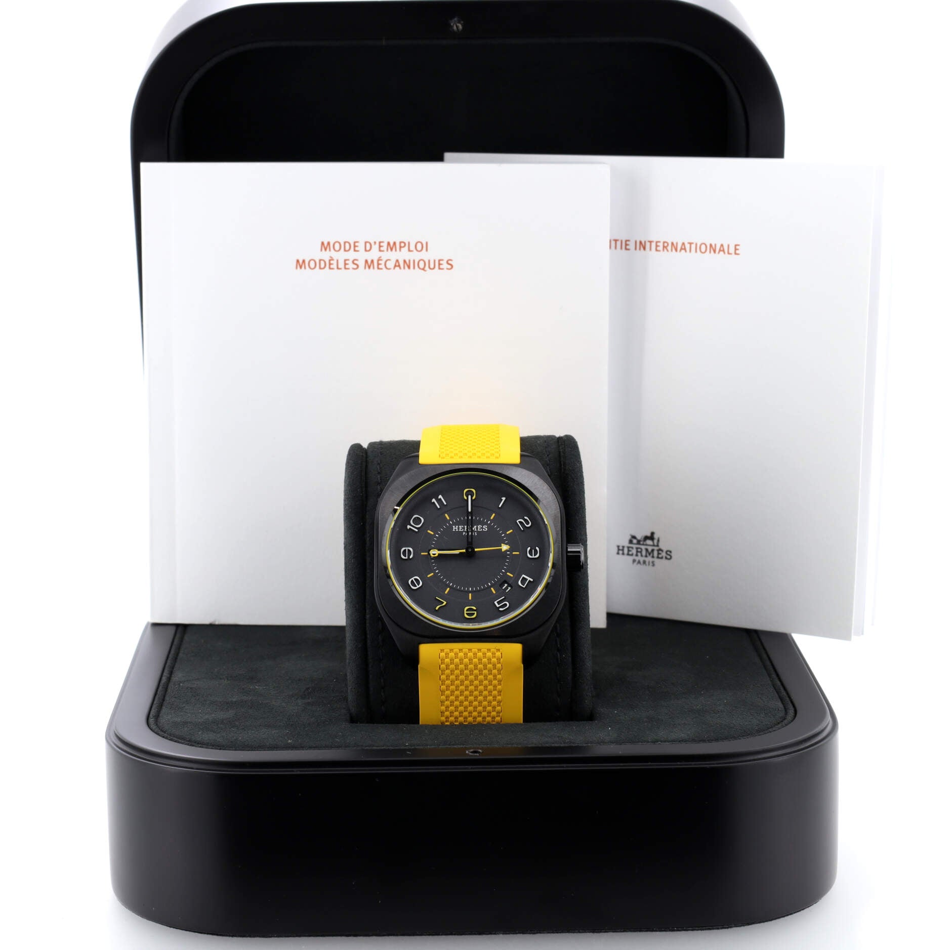 H08 Limited Edition Madison Automatic Watch Titanium and Ceramic with Rubber 39