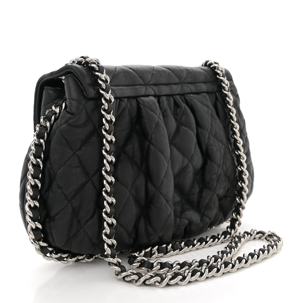 Washed Lambskin Quilted Medium Chain Around Messenger Black