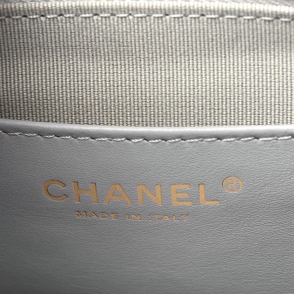 Shiny Lambskin Quilted Medium Camera Case Grey