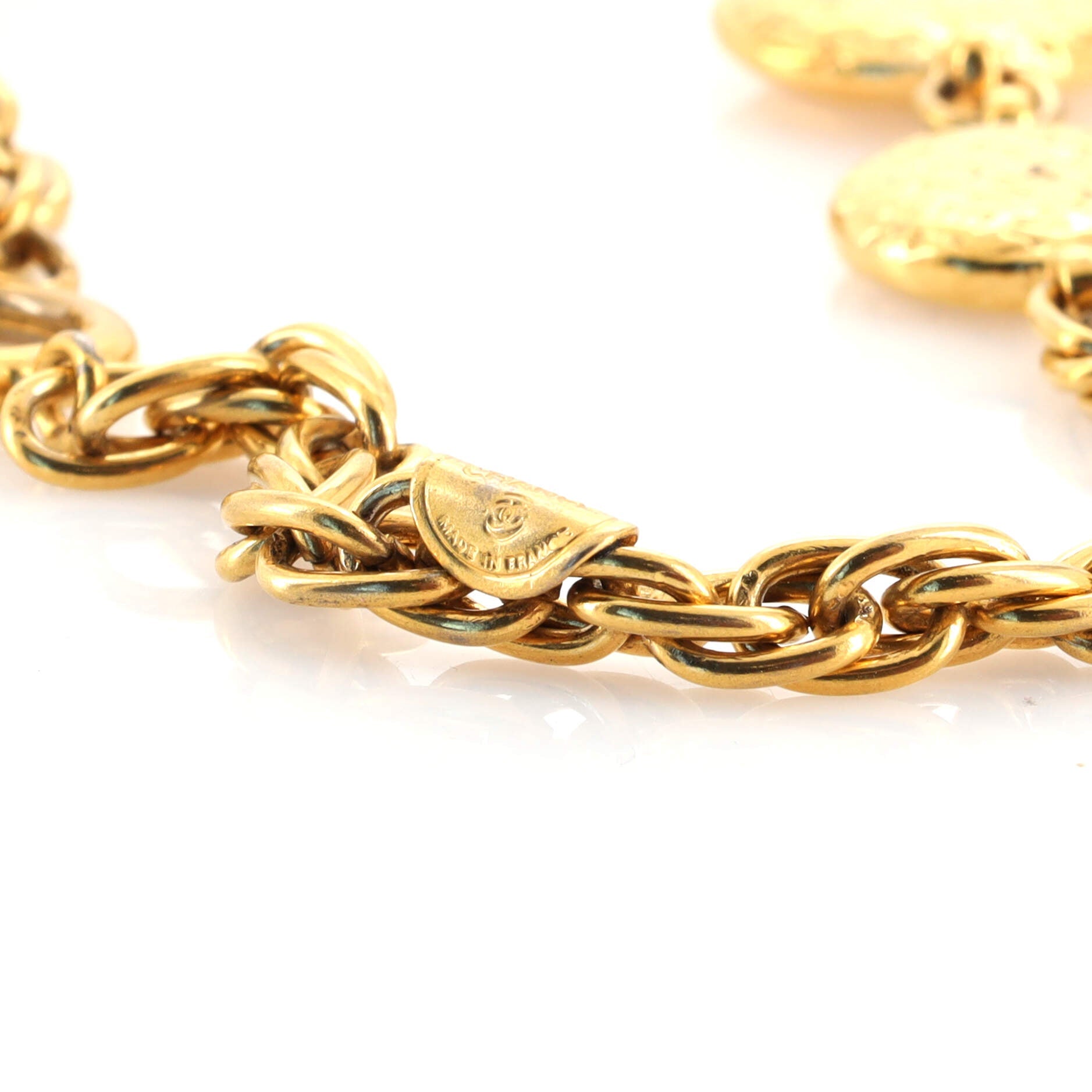 Vintage Logo Oval Station Long Necklace Metal