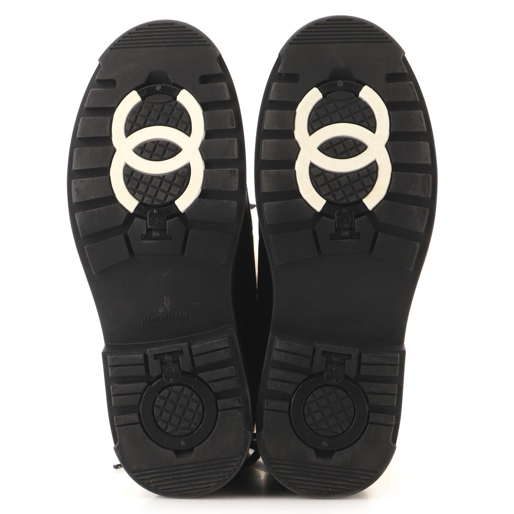Women's CC Lace-Up Winter Boots Leather and Shearling