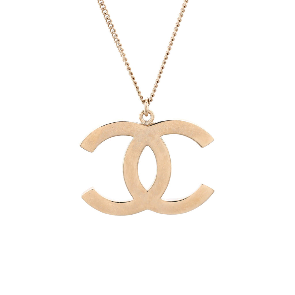 CC Quilted Baguette Pendant Necklace Metal with Crystals