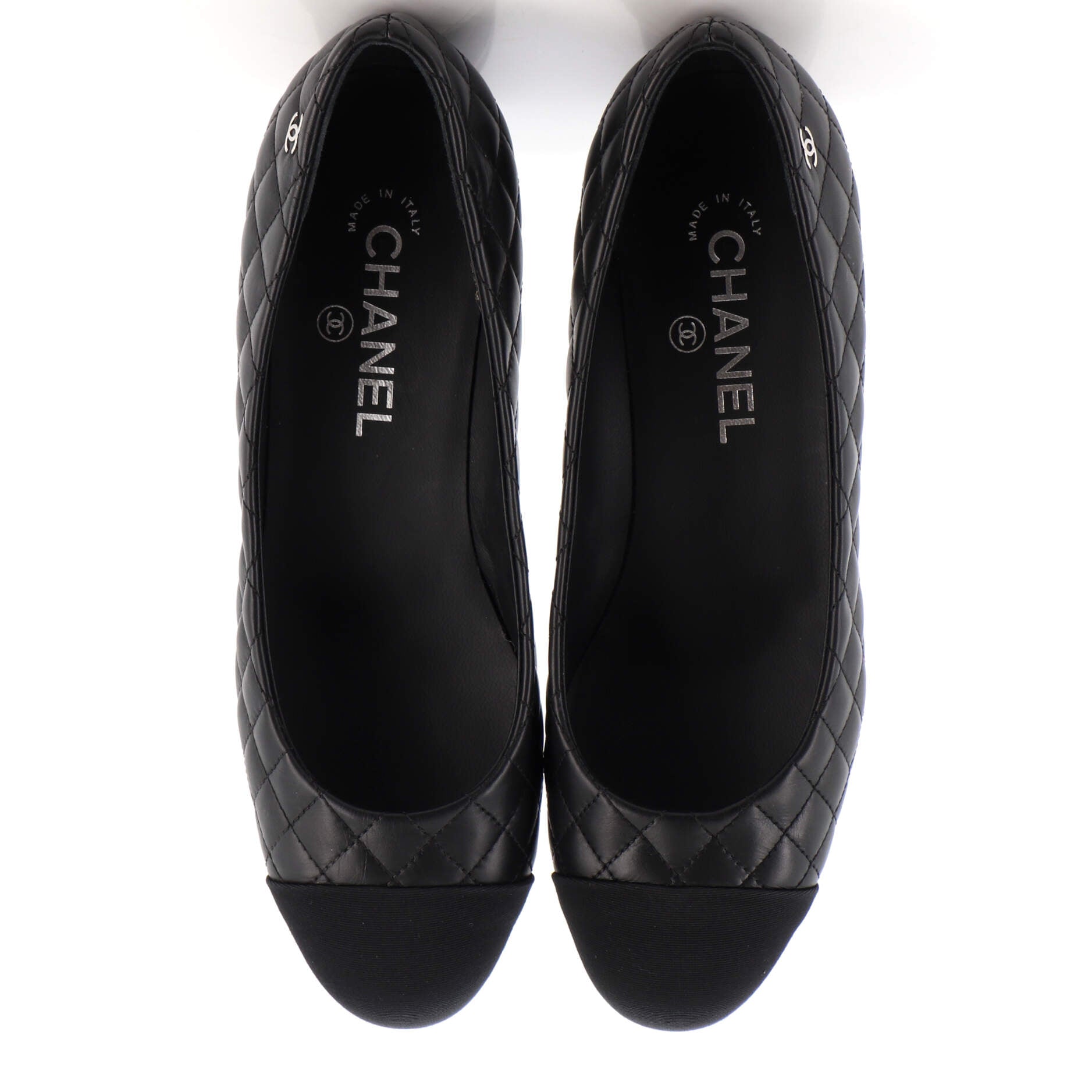 Women's CC Cap Toe Metal Edge Pump Quilted Leather