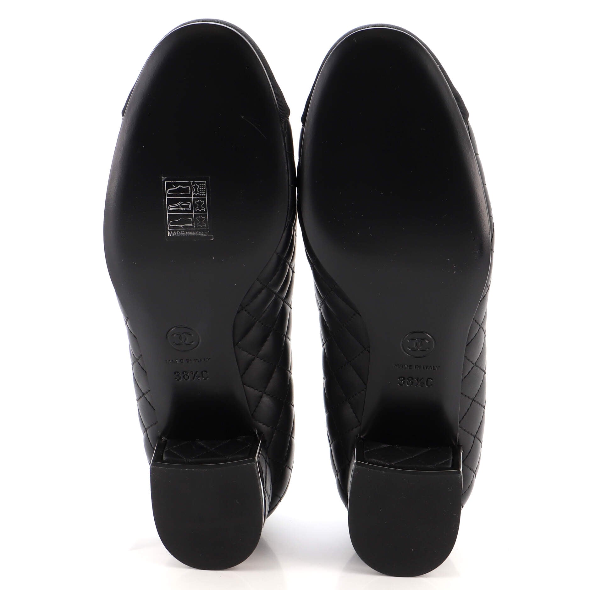 Women's CC Cap Toe Metal Edge Pump Quilted Leather
