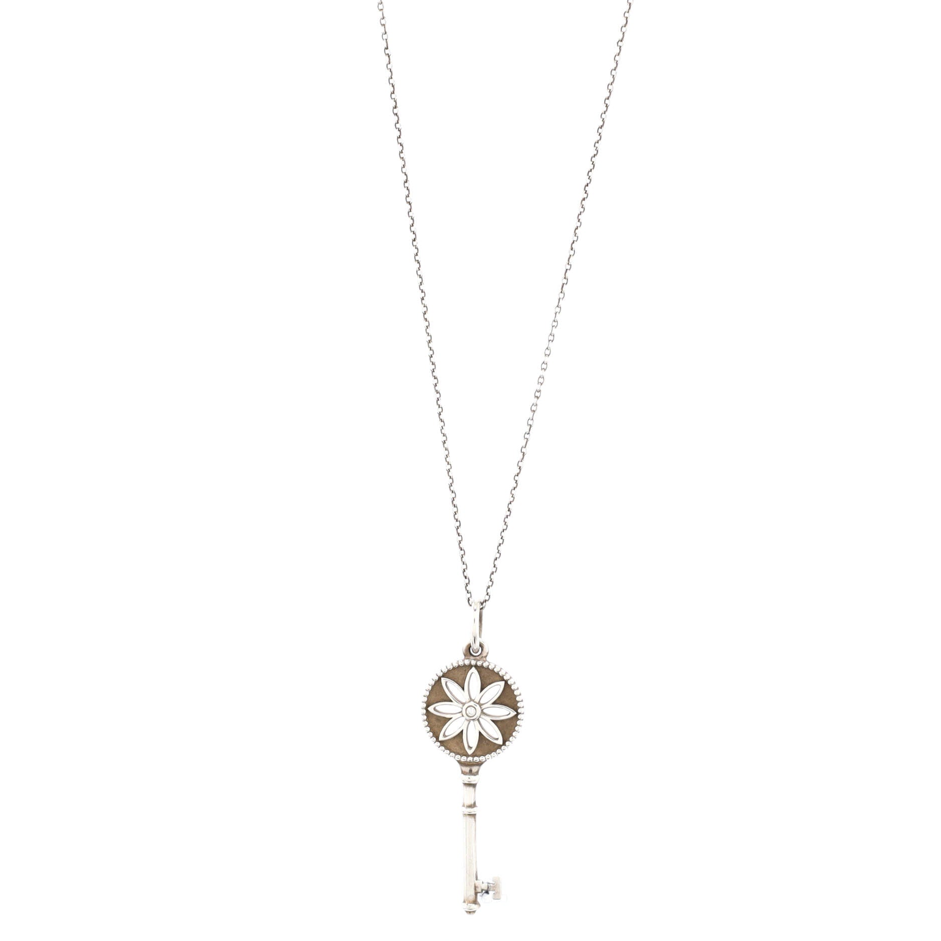 Daisy Key Pendant Necklace Sterling Silver with Diamond Small