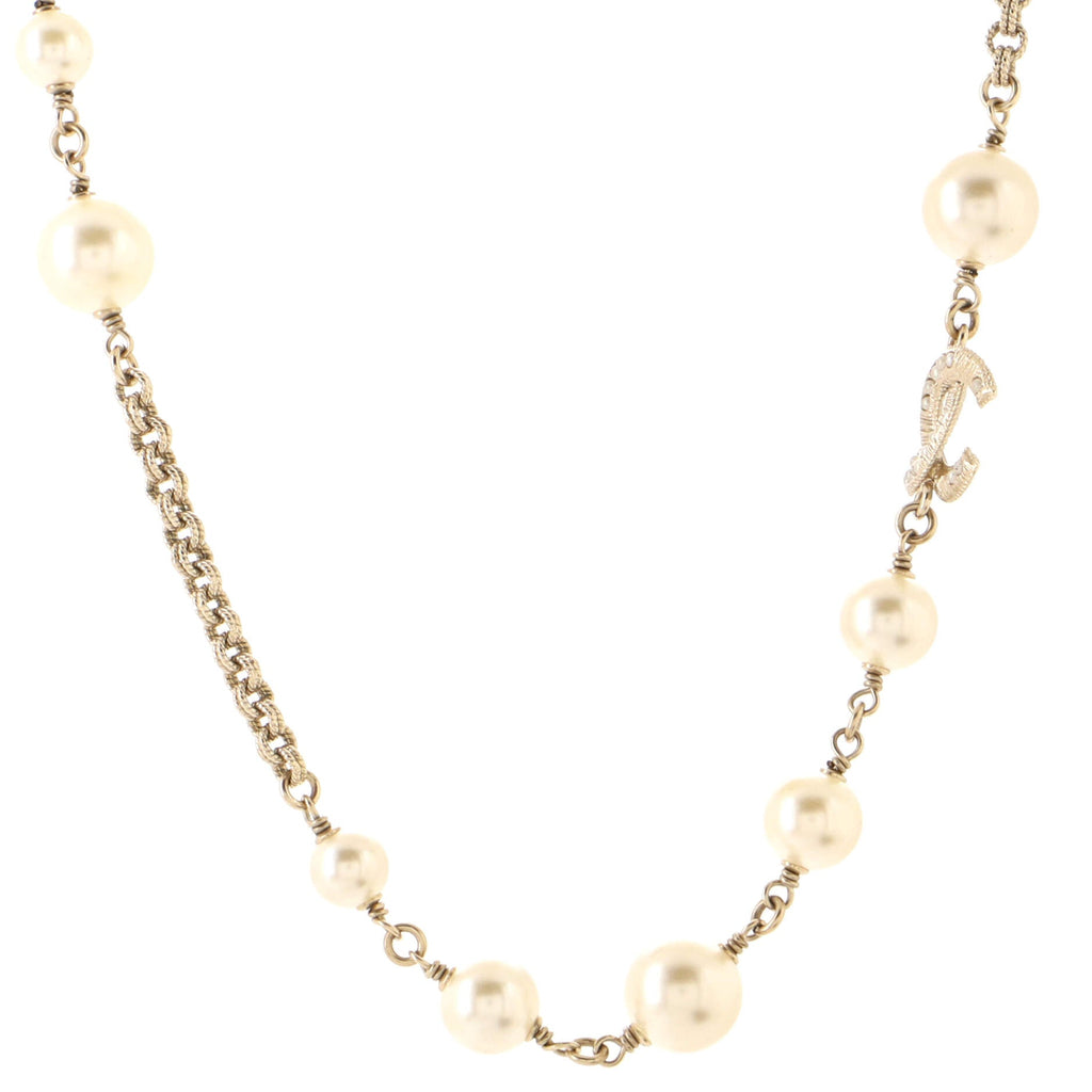 CC Chain Necklace Metal with Faux Pearls