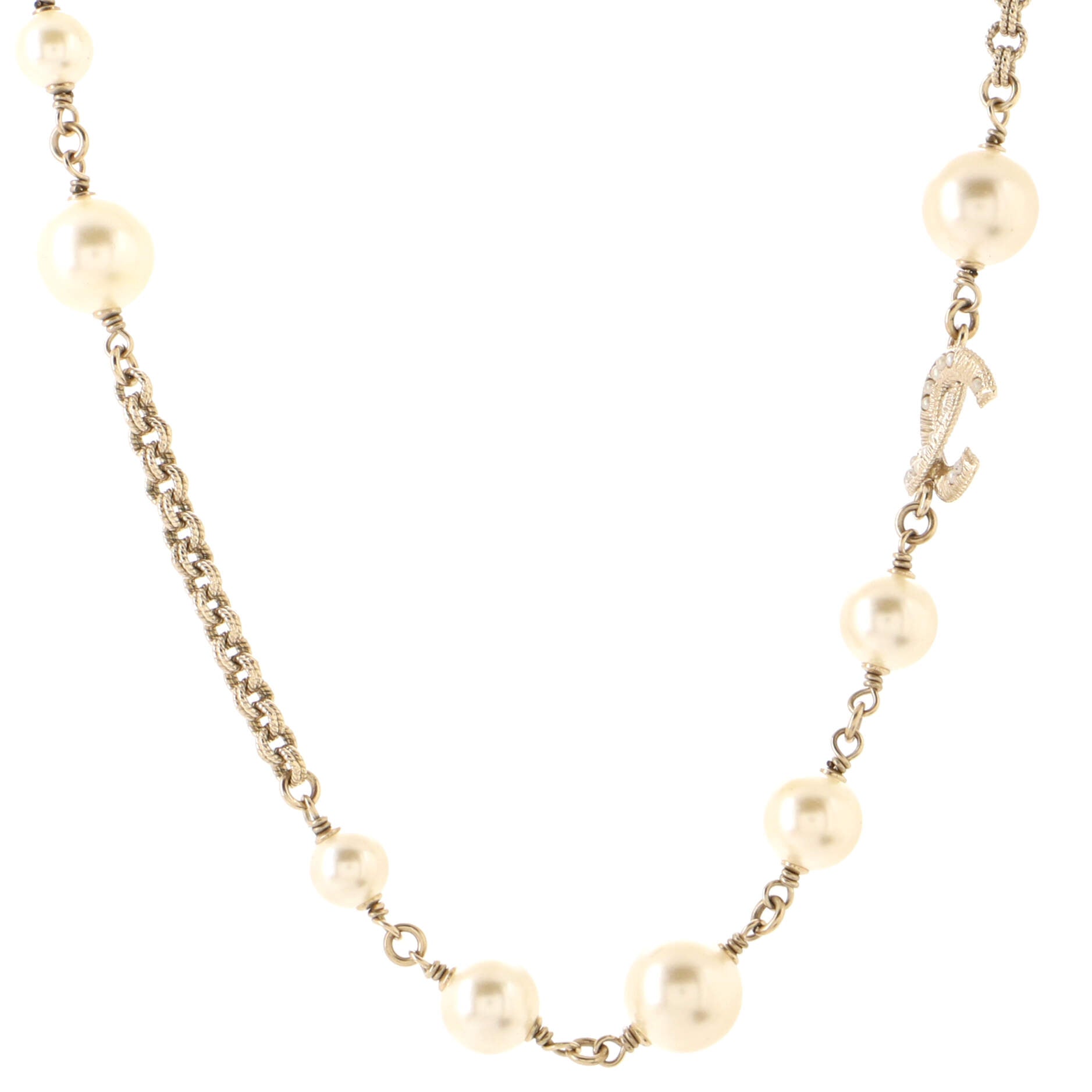 CC Chain Necklace Metal with Faux Pearls