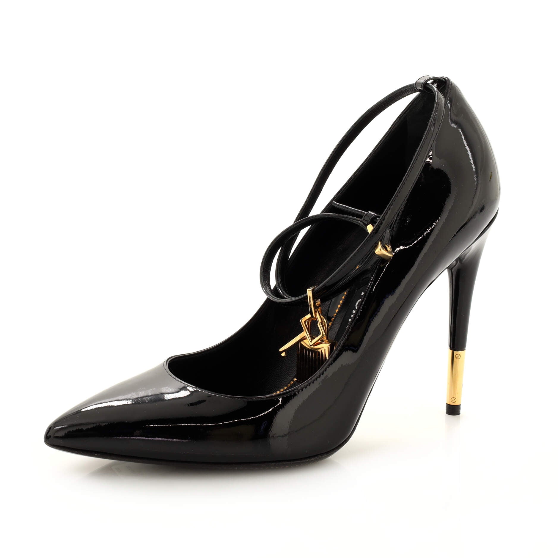 Women's Padlock Pumps Patent