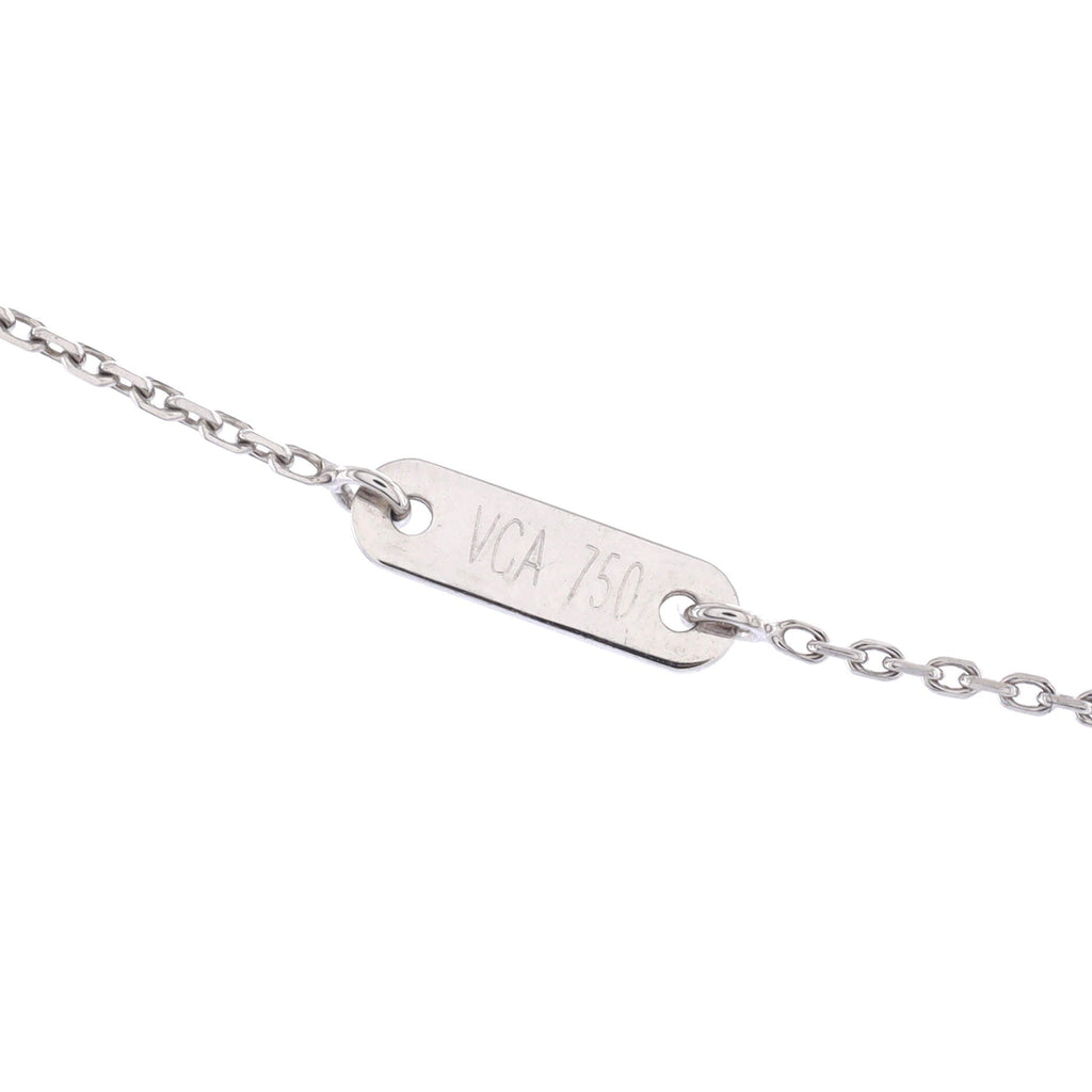 Socrate Flower Pendant Necklace 18K White Gold and Diamonds
