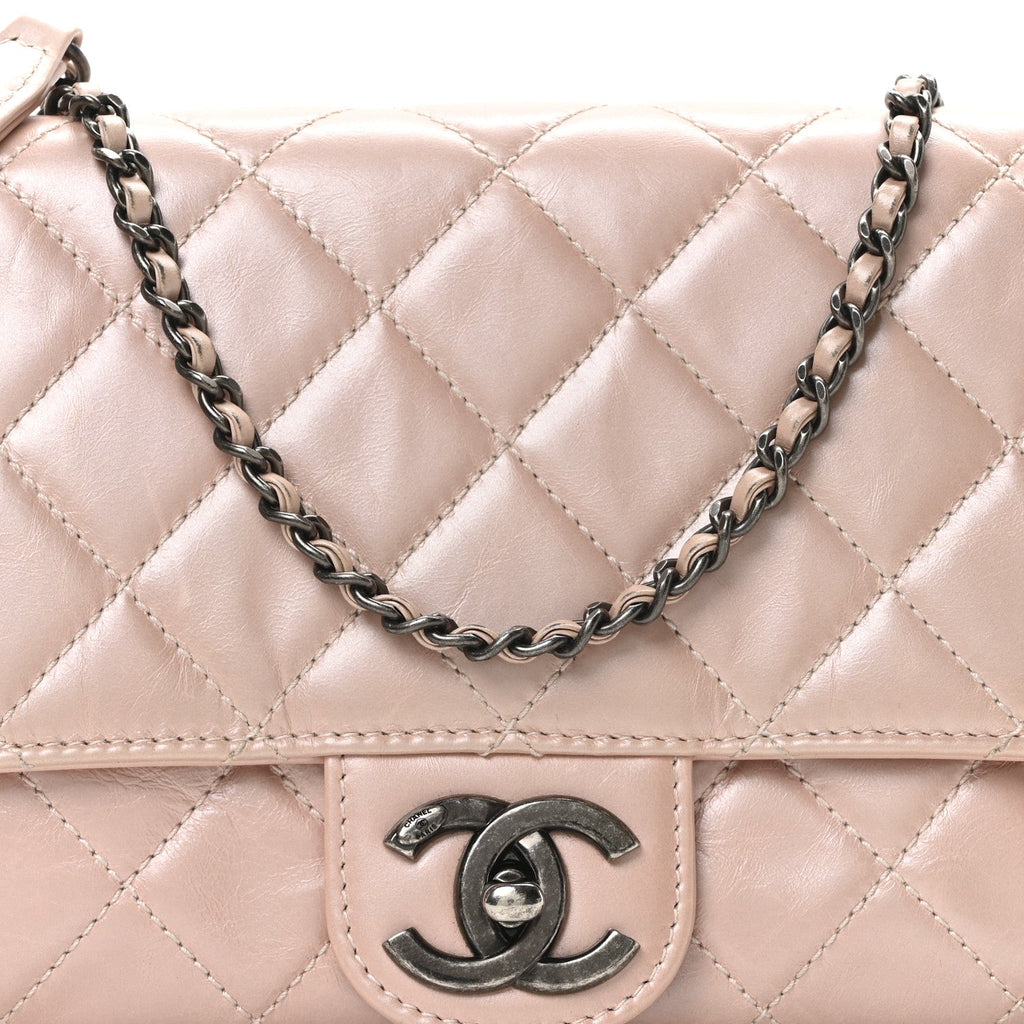 Glazed Calfskin Quilted Coco Pleats Flap Pink