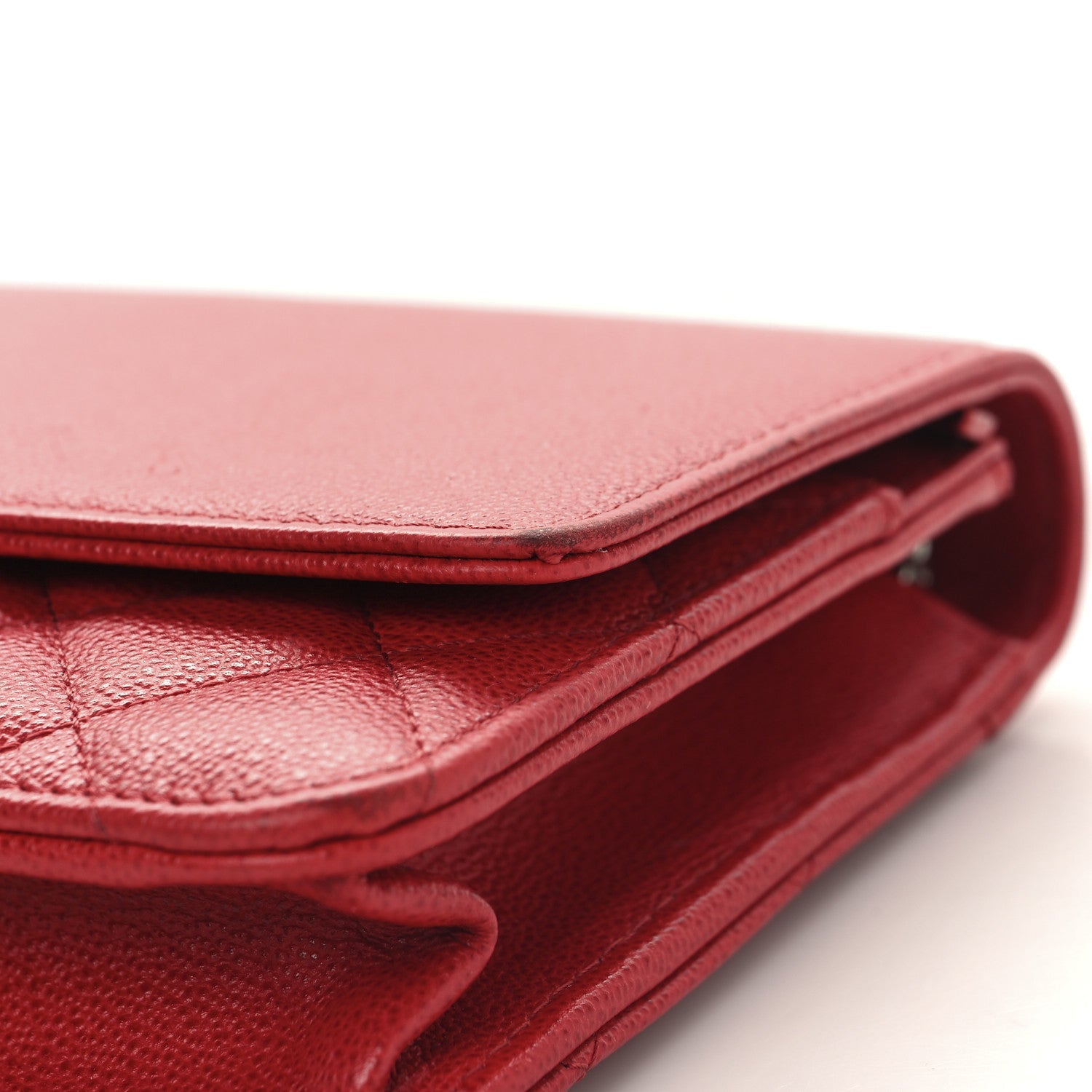 Grained Calfskin Quilted CC Box Wallet On Chain WOC Red