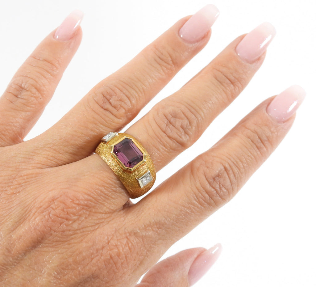Beni Sung 18K Yellow Gold Tourmaline Diamond 3 Stone Custom Ring - 7.5