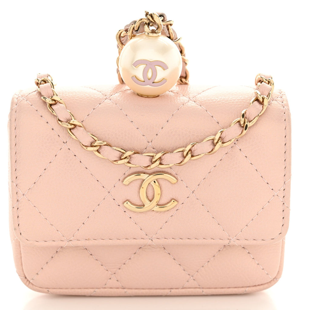 Iridescent Caviar Quilted Pearl On Top Coin Purse With Chain Light Pink