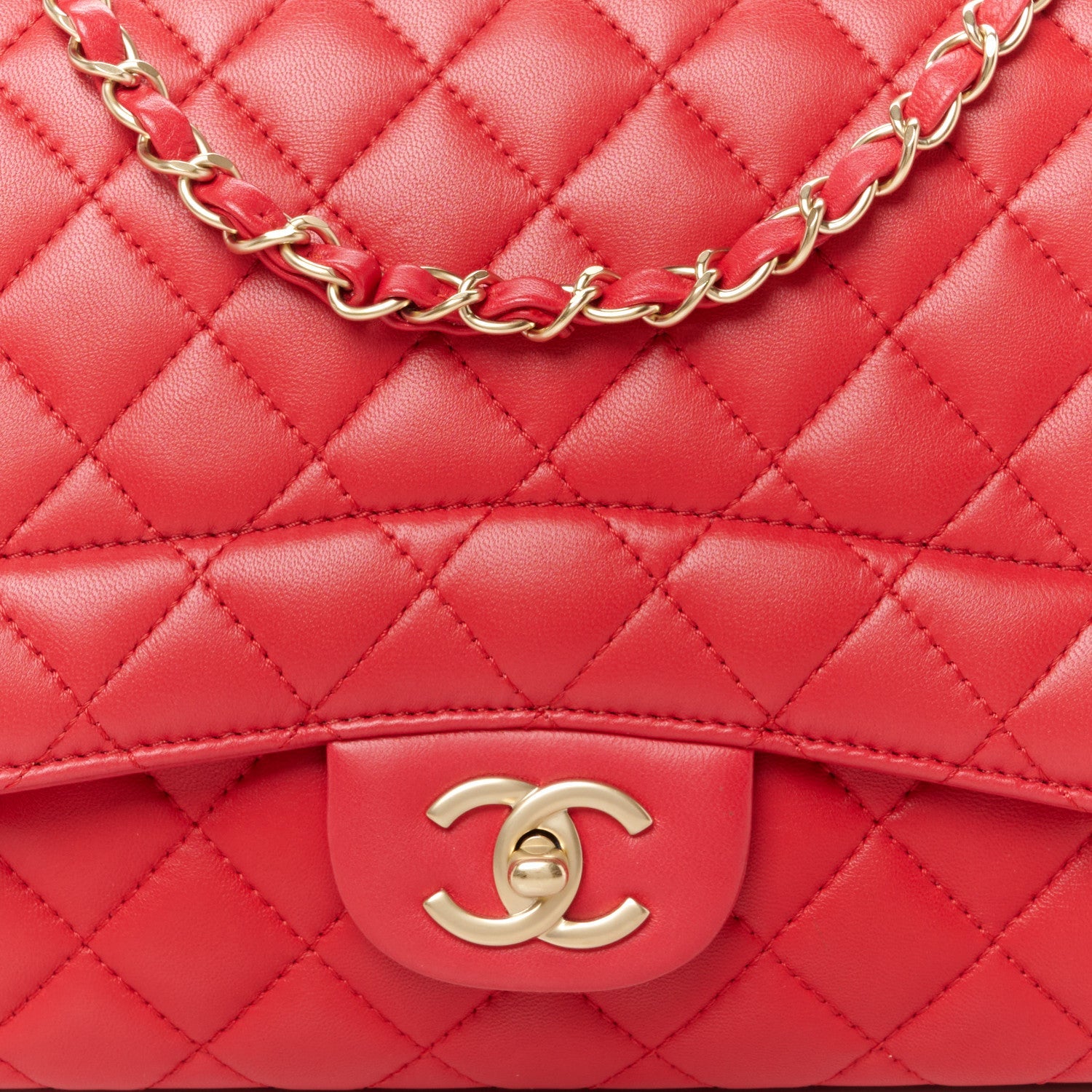 Lambskin Quilted Jumbo Mademoiselle Chic Flap Fuchsia