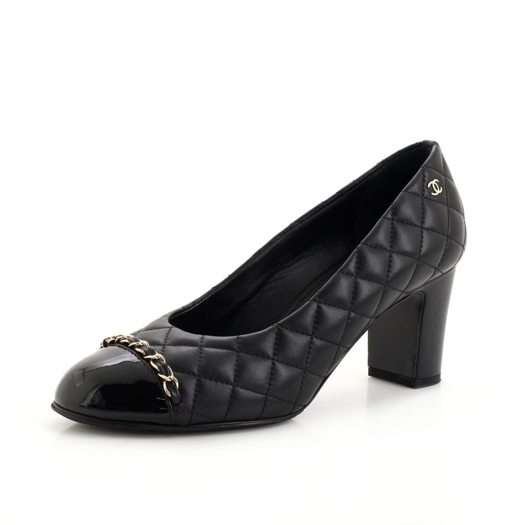 Women's Round Cap Toe Chain Pumps Quilted Leather with Patent