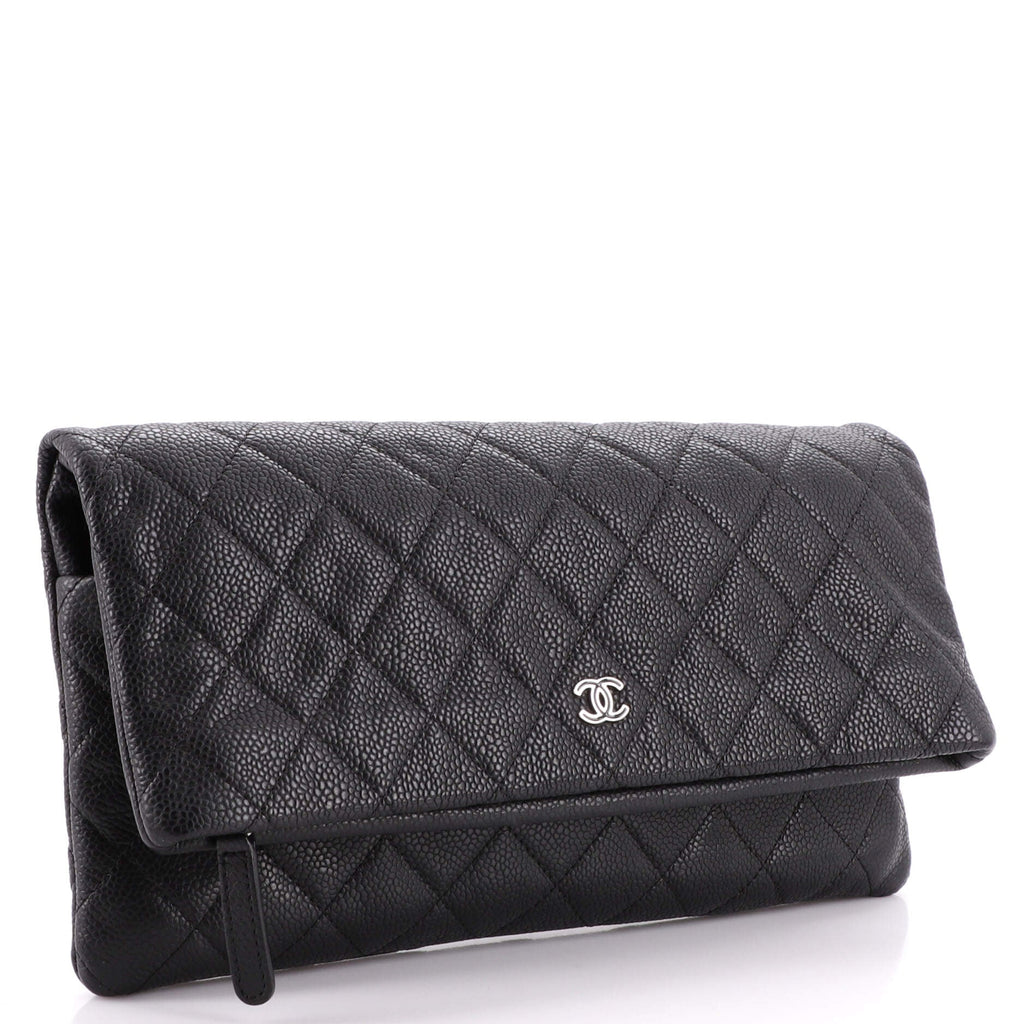 Beauty CC Clutch Quilted Caviar