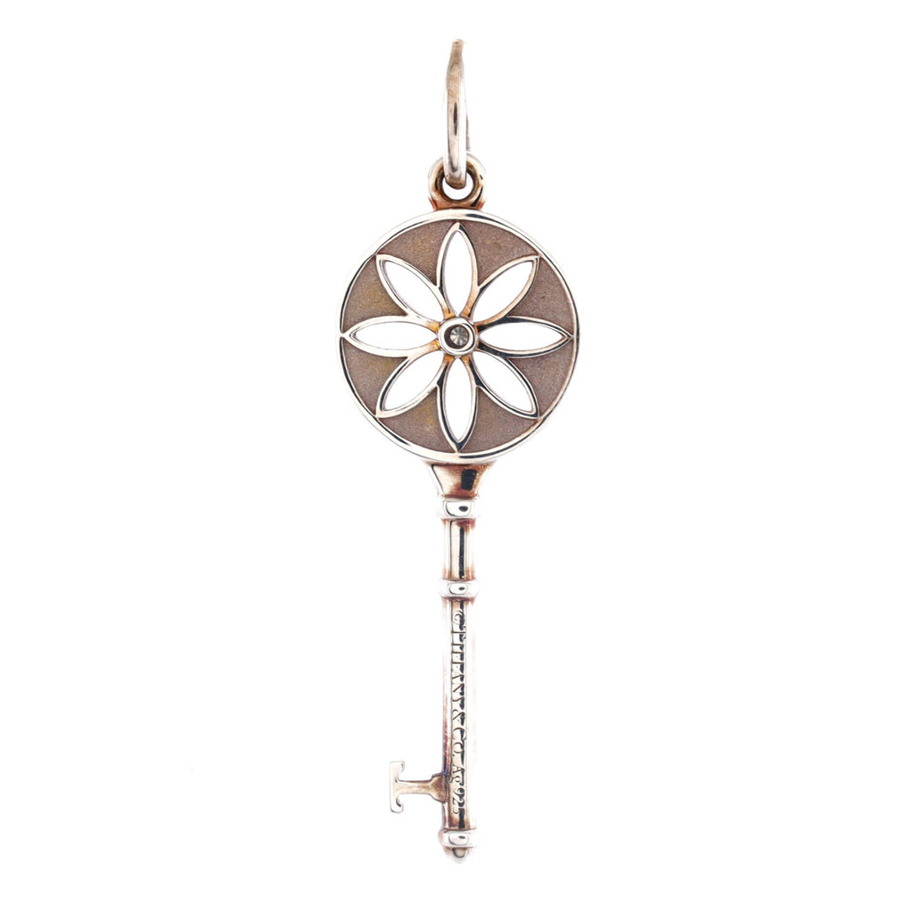 Daisy Key Pendant Necklace Sterling Silver with Diamond Small