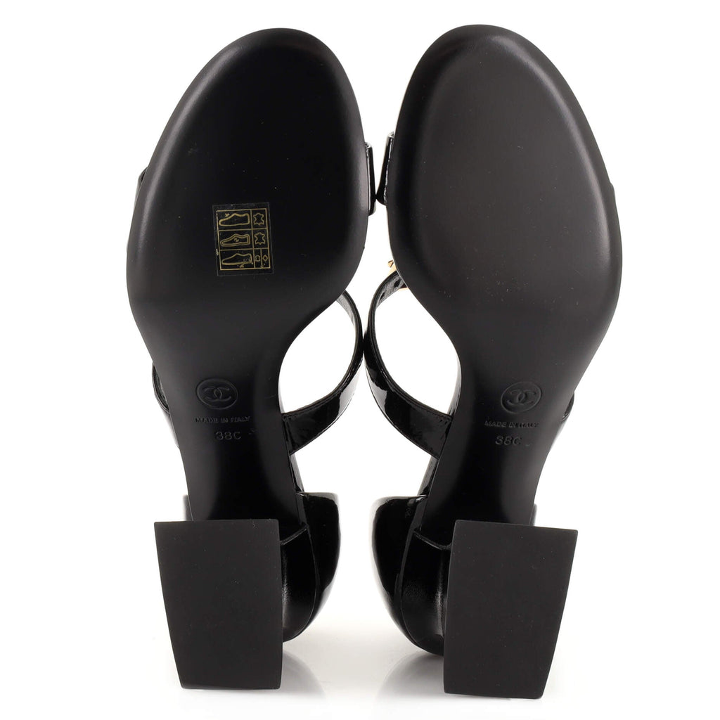 Women's CC Buckle Block Heeled Sandals Patent
