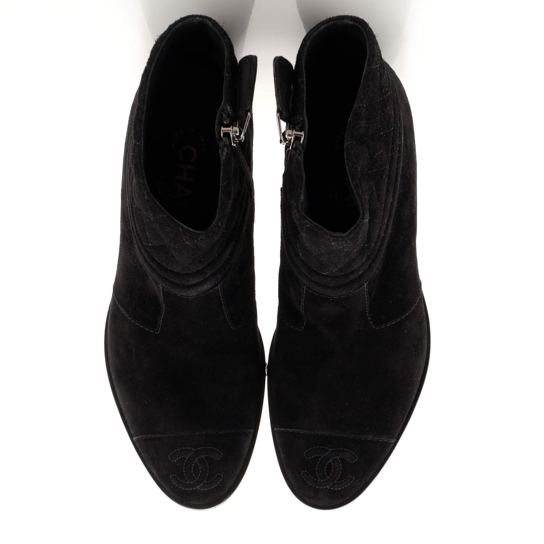 Women's CC Cap Toe Heeled Ankle Boots Suede
