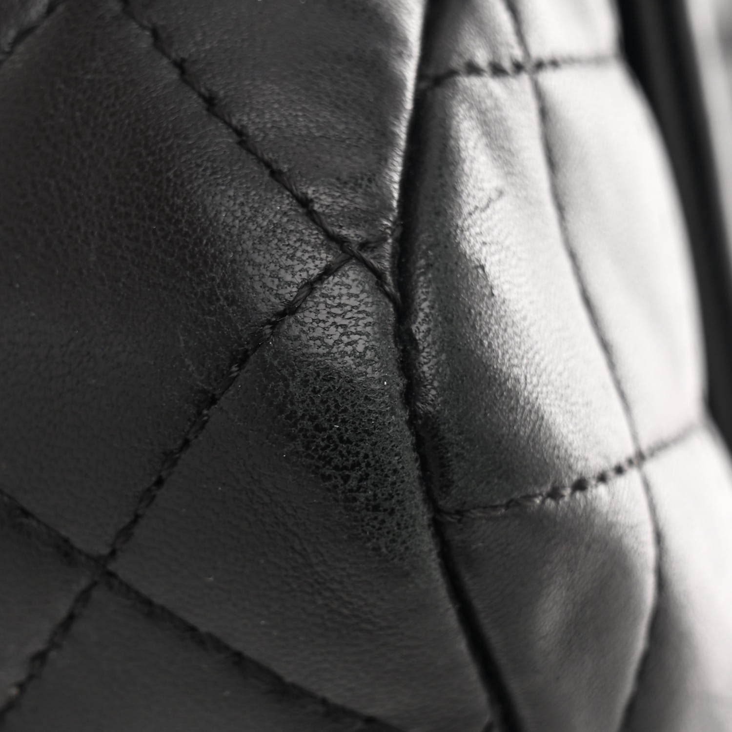 Lambskin Quilted Elementary Chic Flap Black