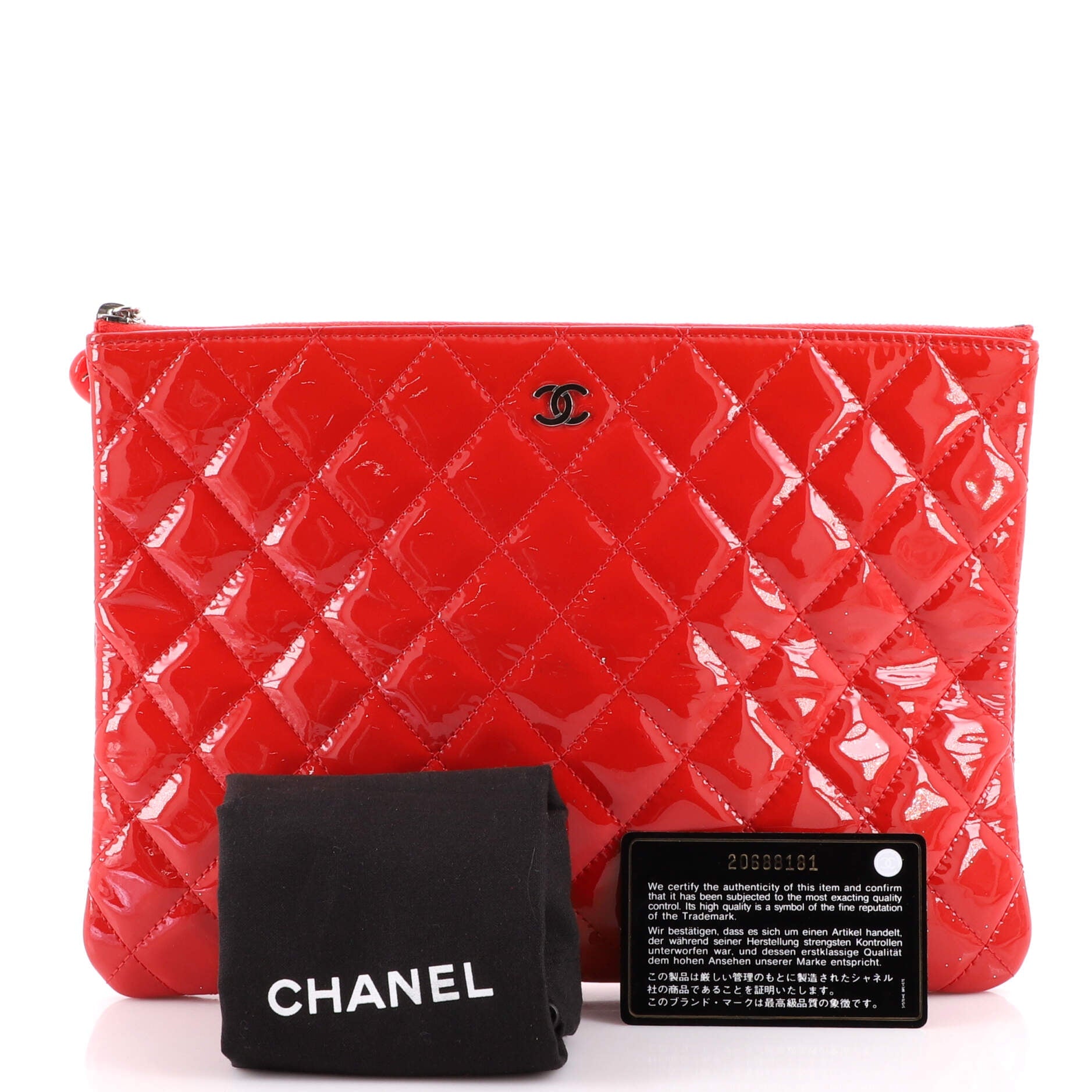 Valentine Hearts O Case Clutch Quilted Patent Medium