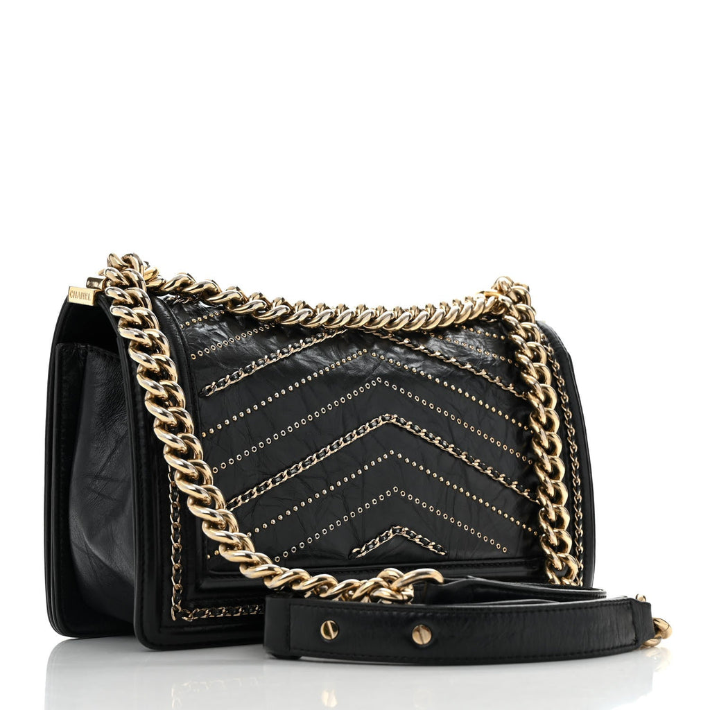 Crumpled Calfskin Chevron Chain Medium Boy Flap Black