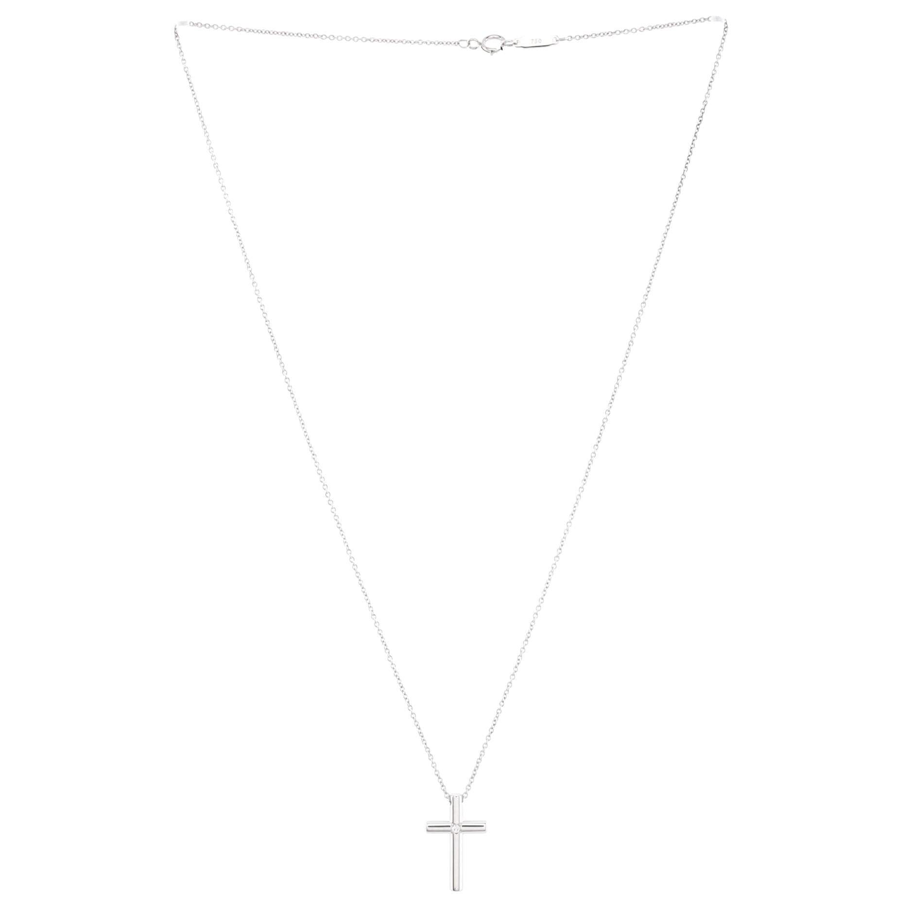 Cross Pendant Necklace 18K White Gold with Diamond