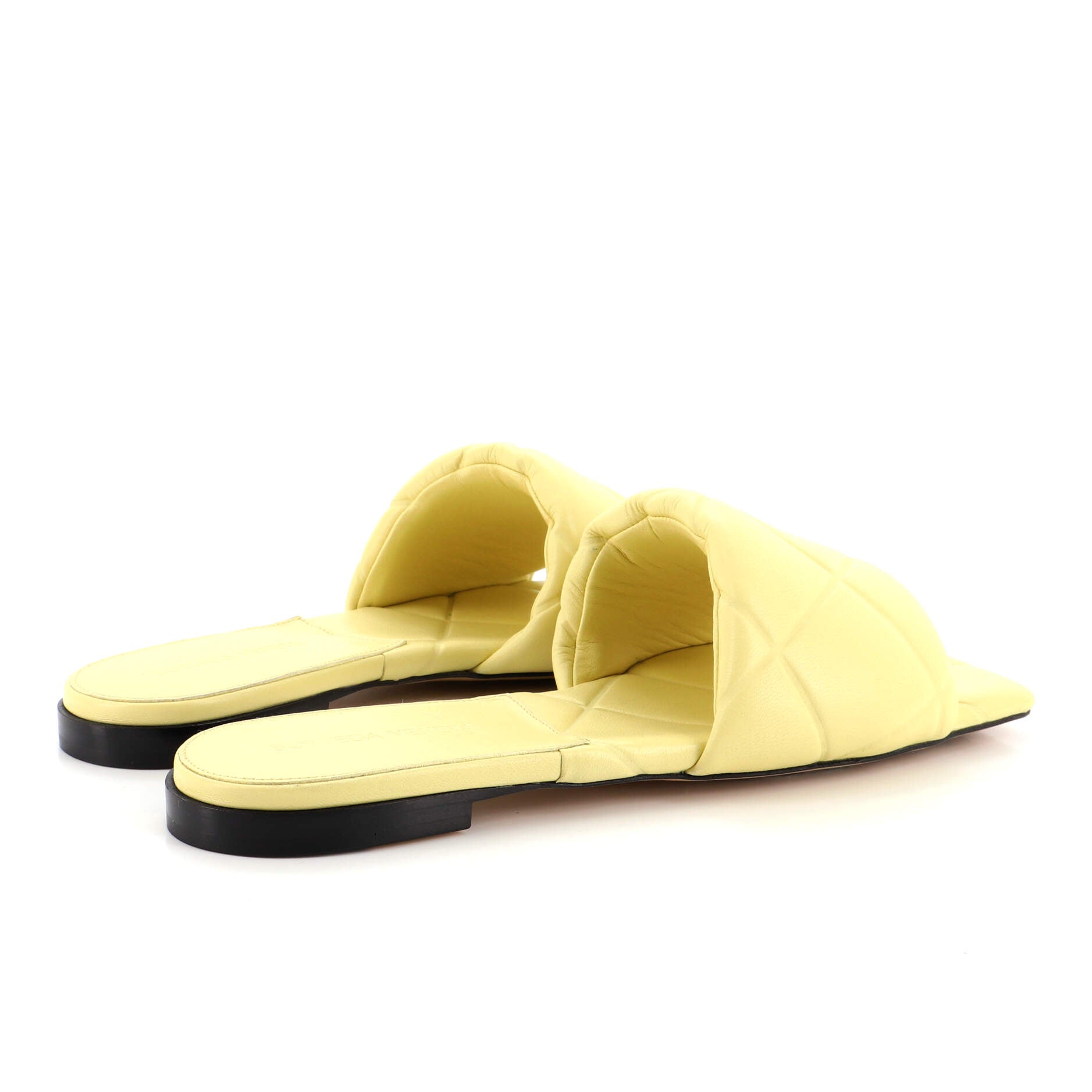 Women's Rubber Lido Flat Sandals Quilted Embossed Leather
