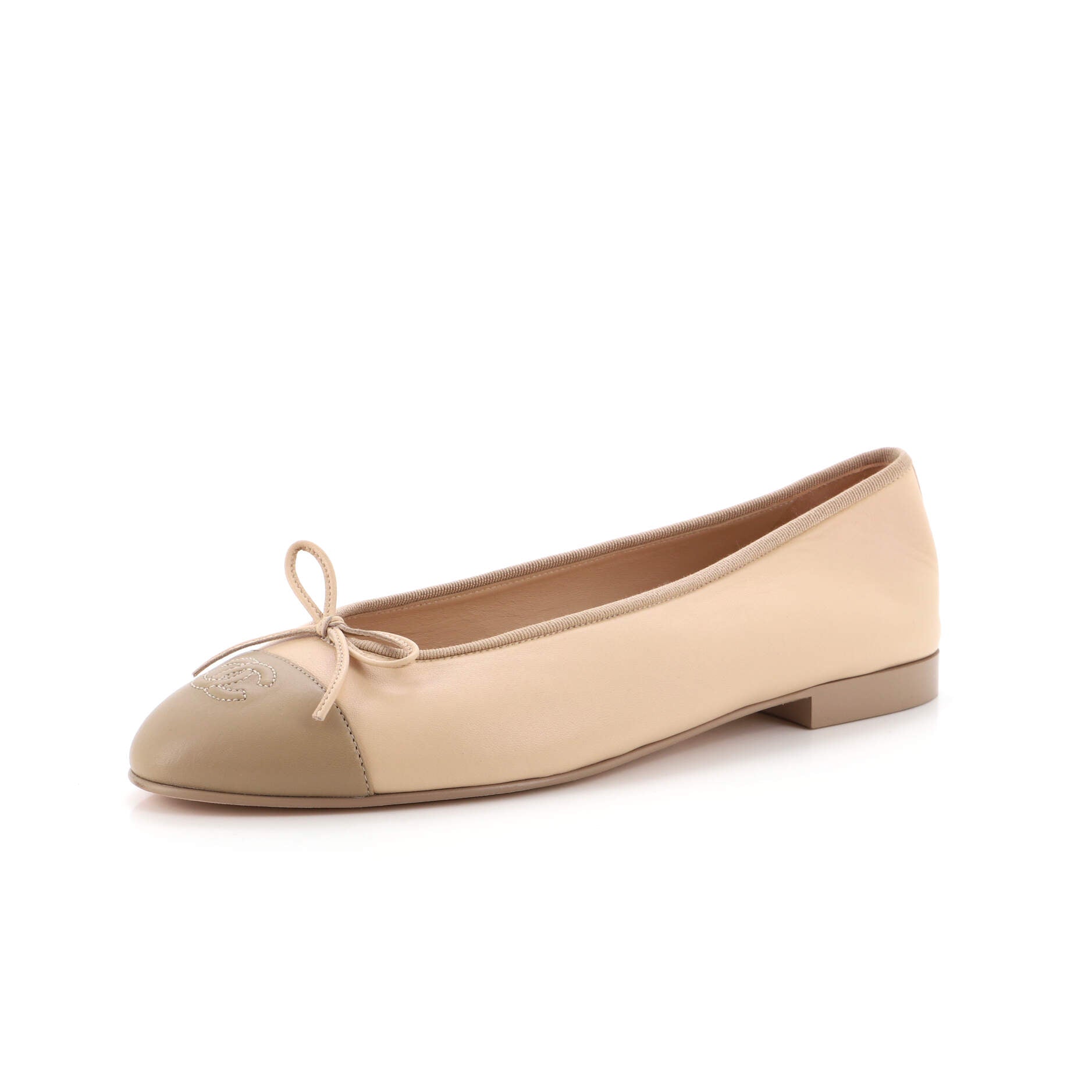 Women's CC Cap Toe Bow Ballerina Flats Leather and Patent