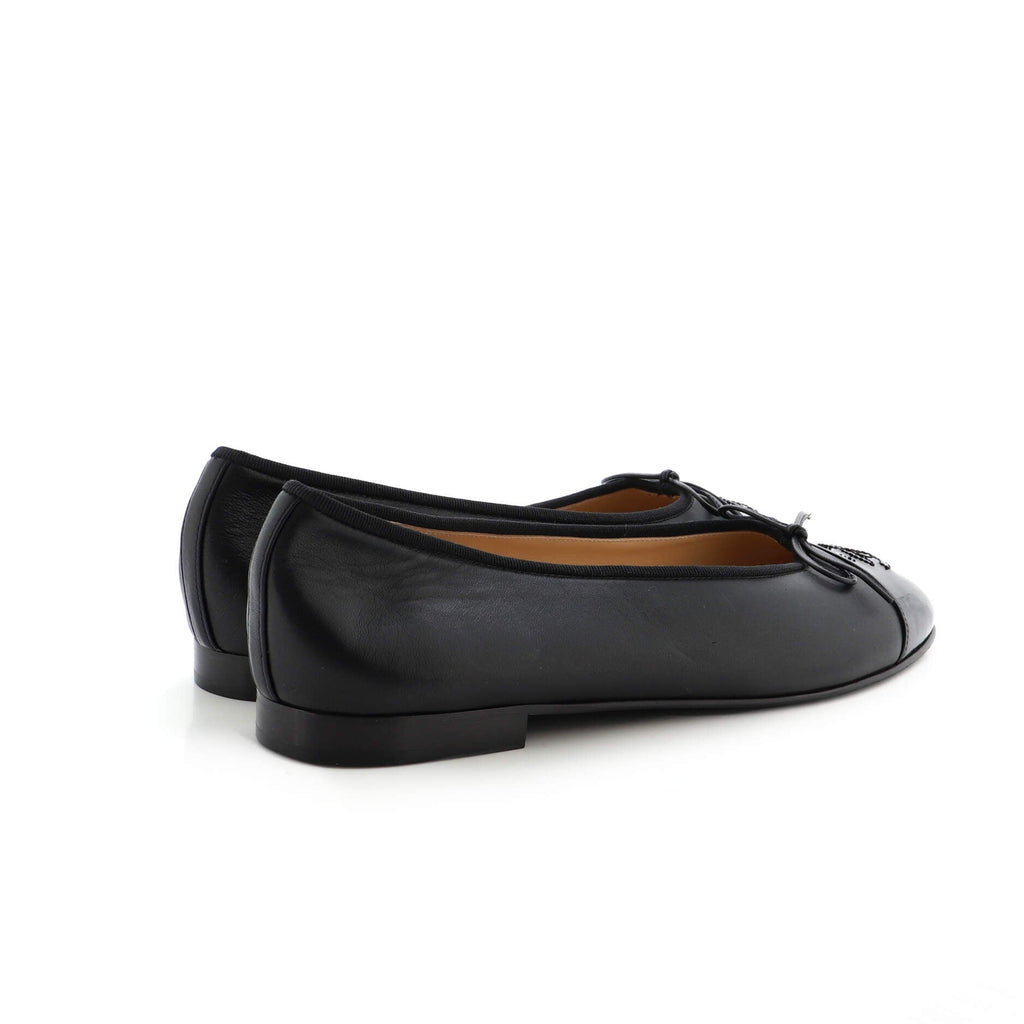 Women's CC Cap Toe Bow Ballerina Flats Leather and Patent