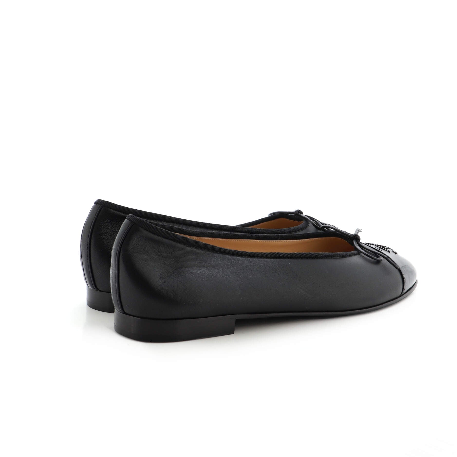 Women's CC Cap Toe Bow Ballerina Flats Leather and Patent