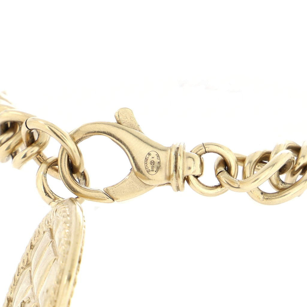 Single Quilted Medallion CC Charm Bracelet Metal