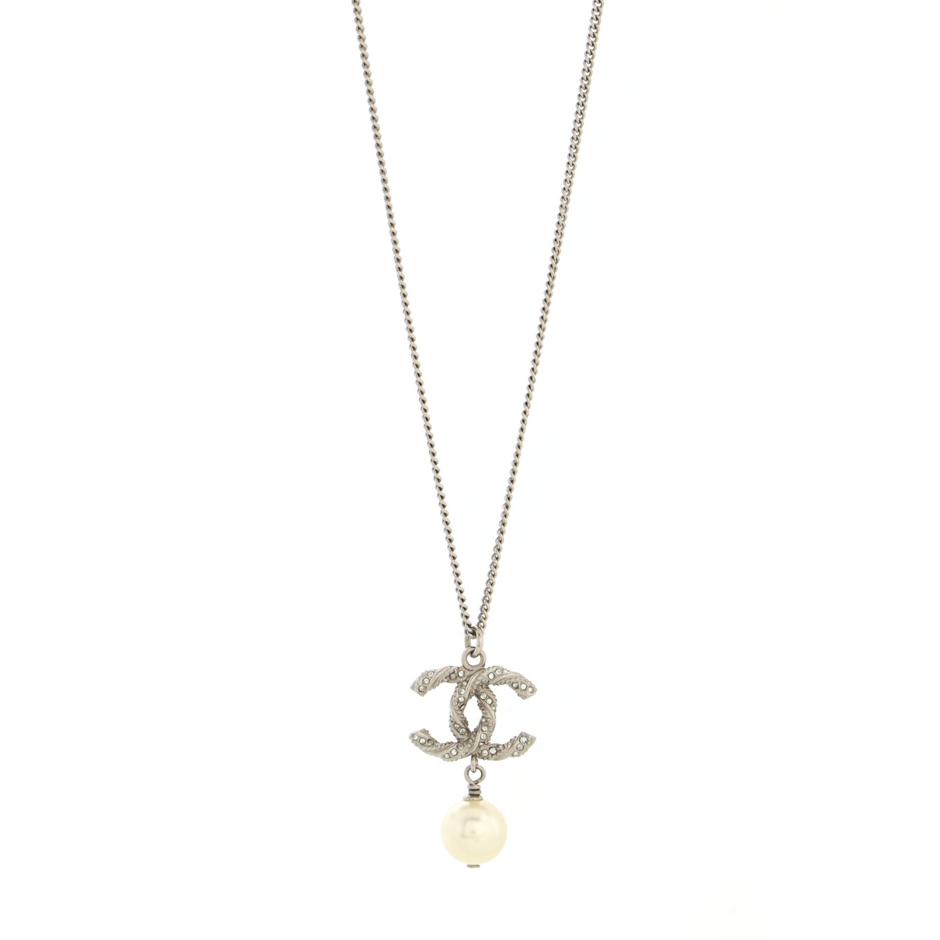 Twisted CC Pendant Necklace Metal with Crystals and Faux Pearl