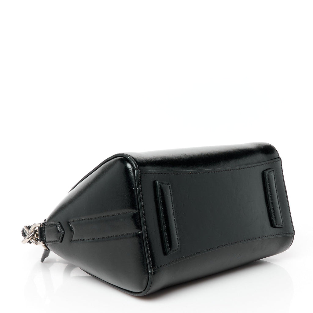 Shiny Lord Calfskin Mini Antigona Black