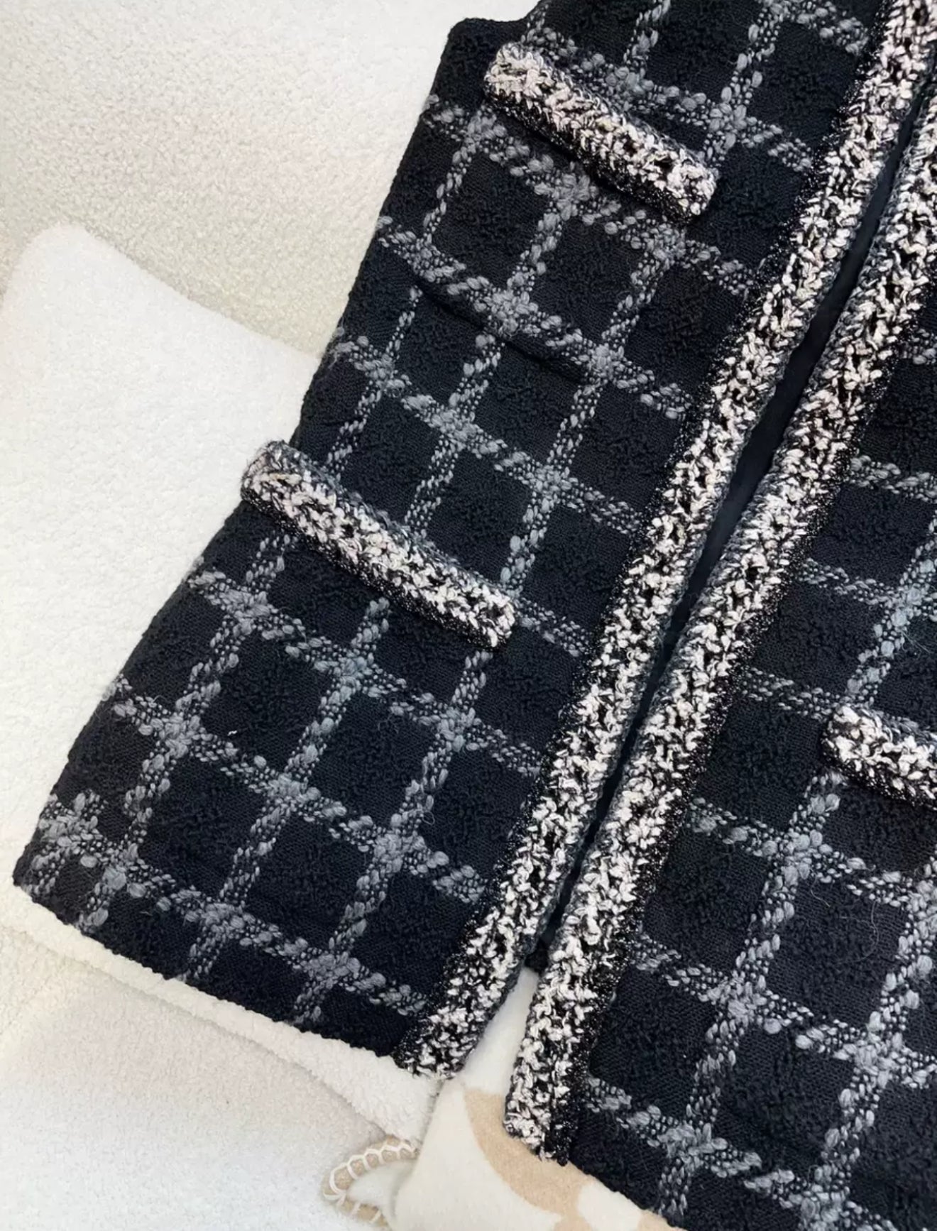 Chanel 22k Black, Gray, Ecru and silver vest size 34