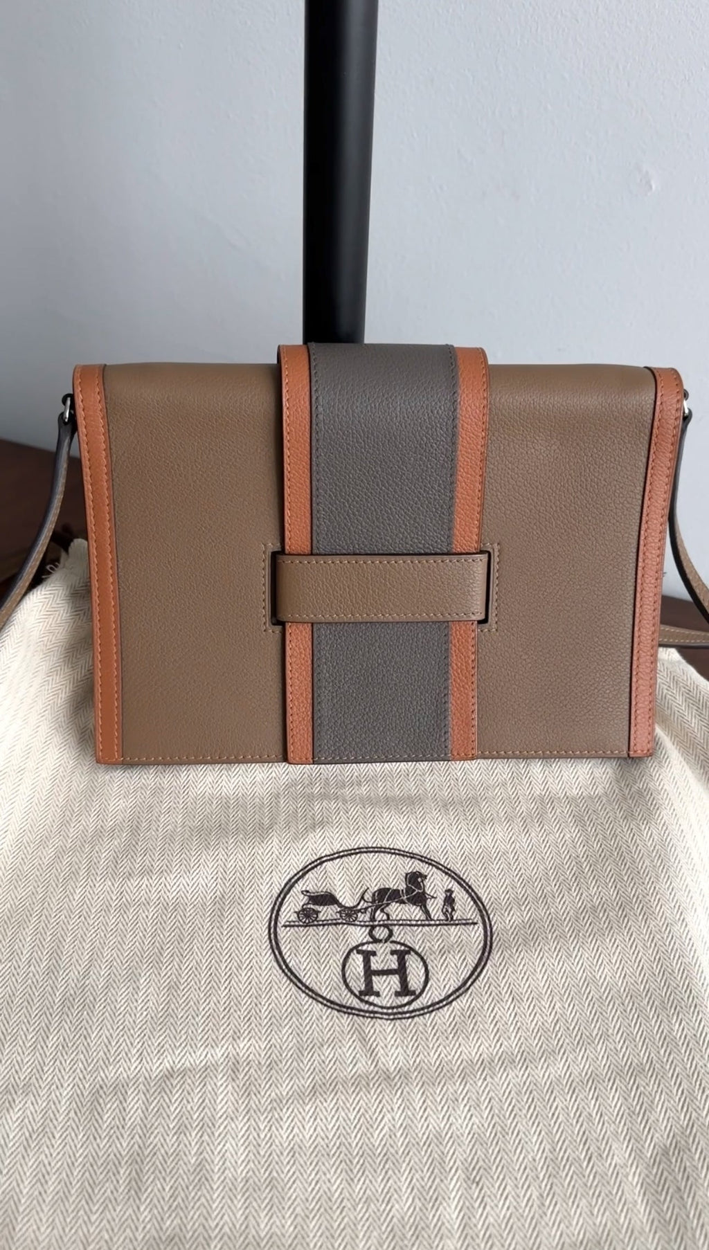 Hermes H Passant Clutch Crossbody Flap Bag