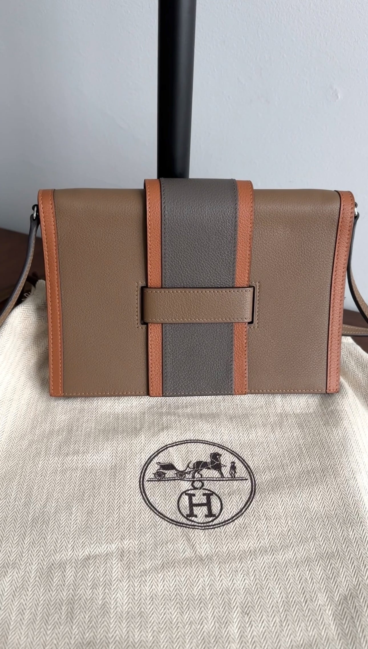 Hermes H Passant Clutch Crossbody Flap Bag
