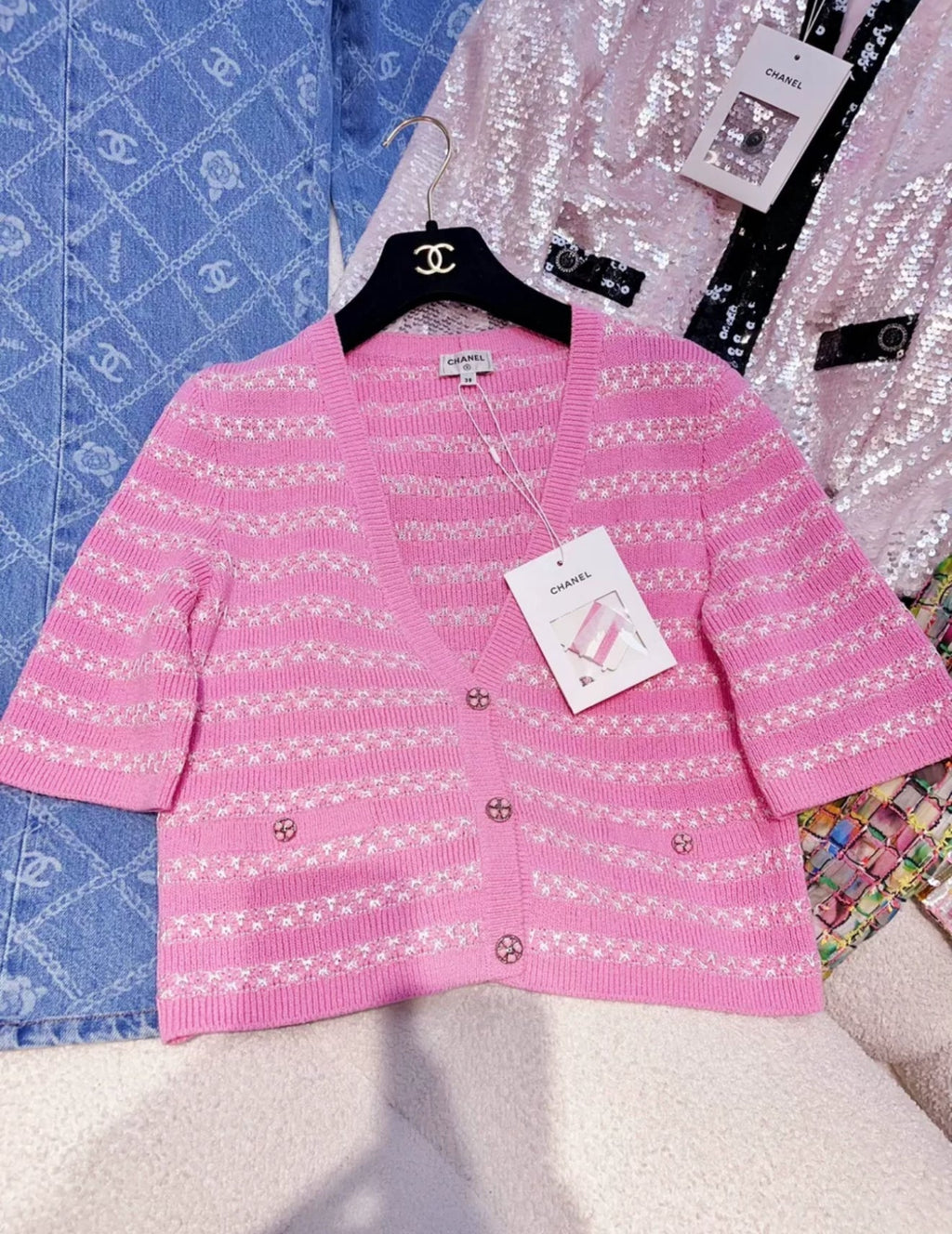 Chanel 24P Pink igan